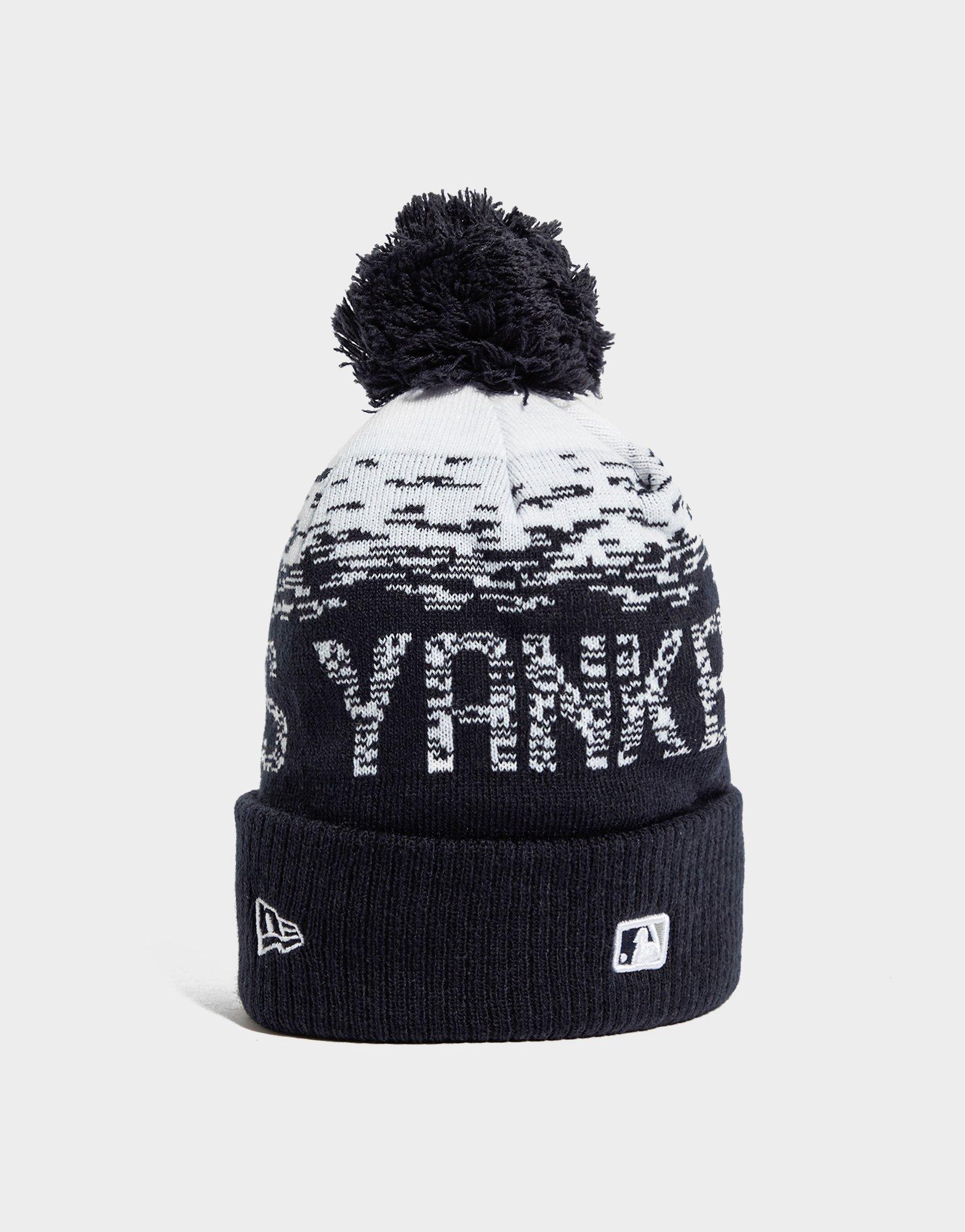 Vyriška žieminė kepurė NEW ERA MLB SIDELINE NEW YORK YANKEES POM BEANIE NEW YORK YA 80536115 Juoda
