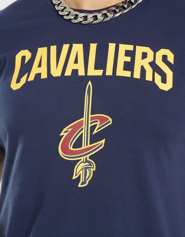 Чоловічі футболки NEW ERA ФУТБОЛКА SS NBA LOGO CLEVELAND CAVALIERS OCEANSIDE B 11530754 Блакитний