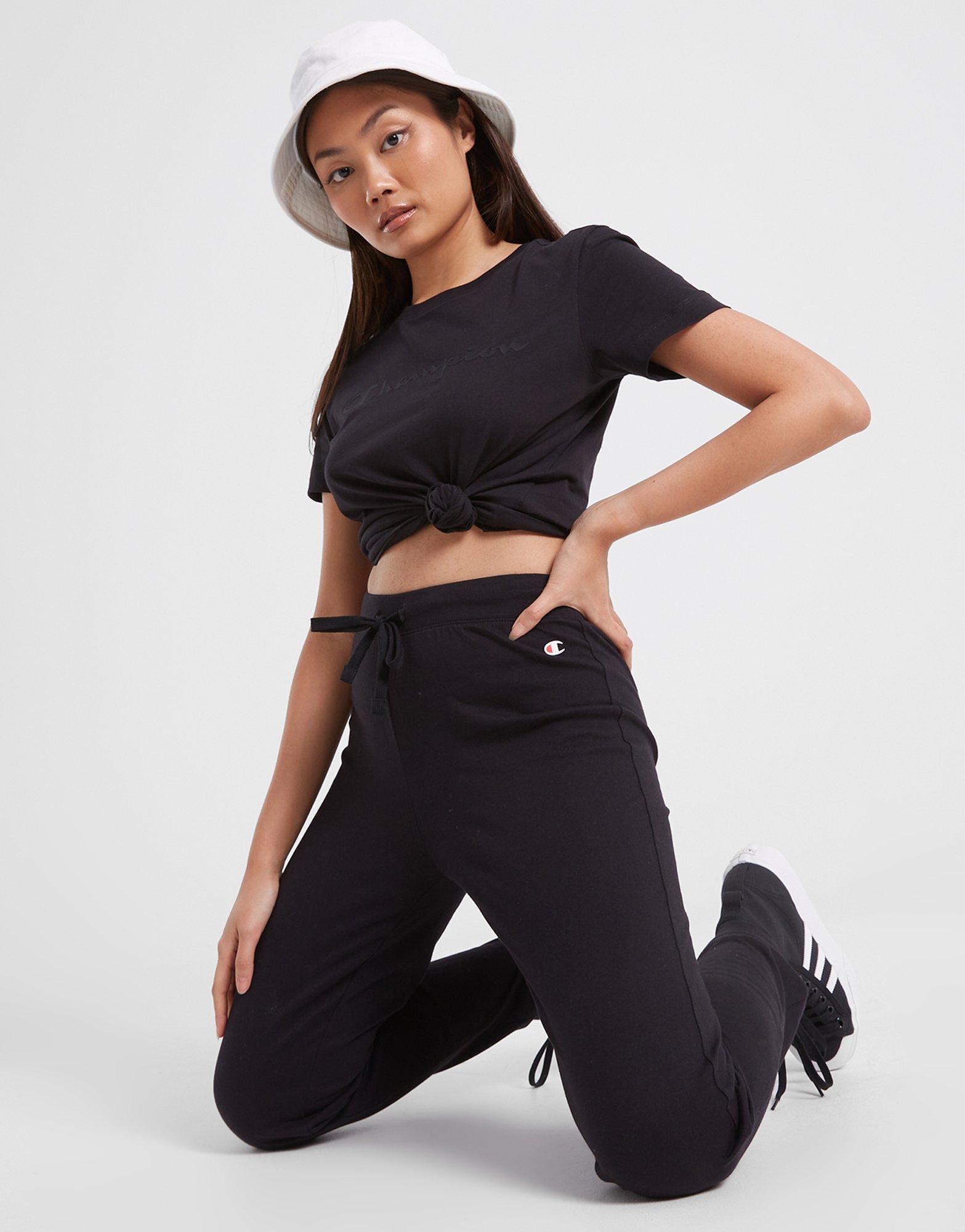 Moteriški marškinėliai CHAMPION MARŠKINĖLIAI CREWNECK MARŠKINĖLIAI 115422KK002 Juoda