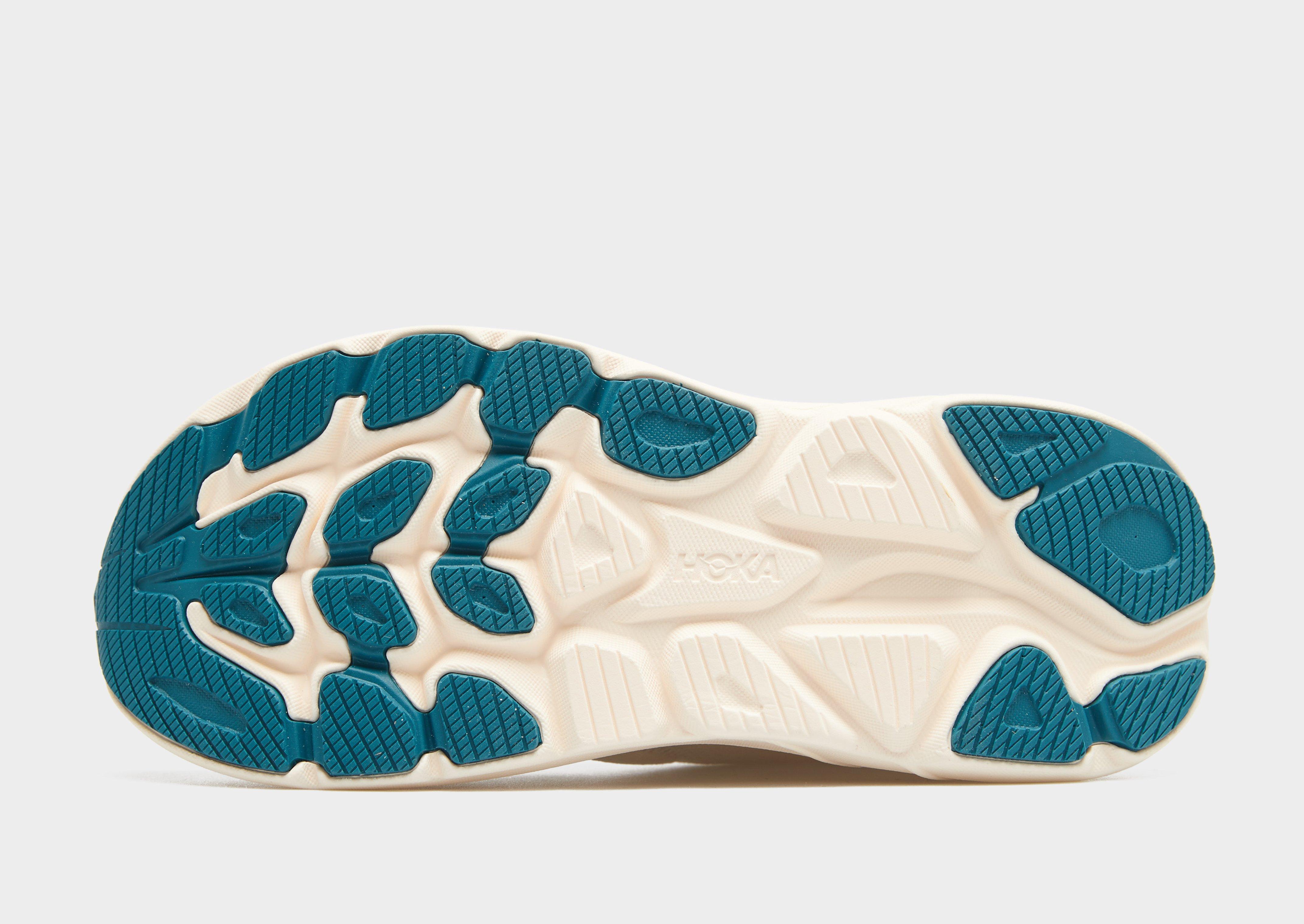 Hoka Clifton 10
