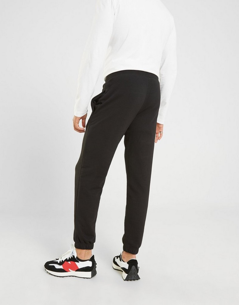 NEW ERA SPODNIE NE ESSENTIAL JOGGER BLK NEW ERA BLK 11860049 Czarny