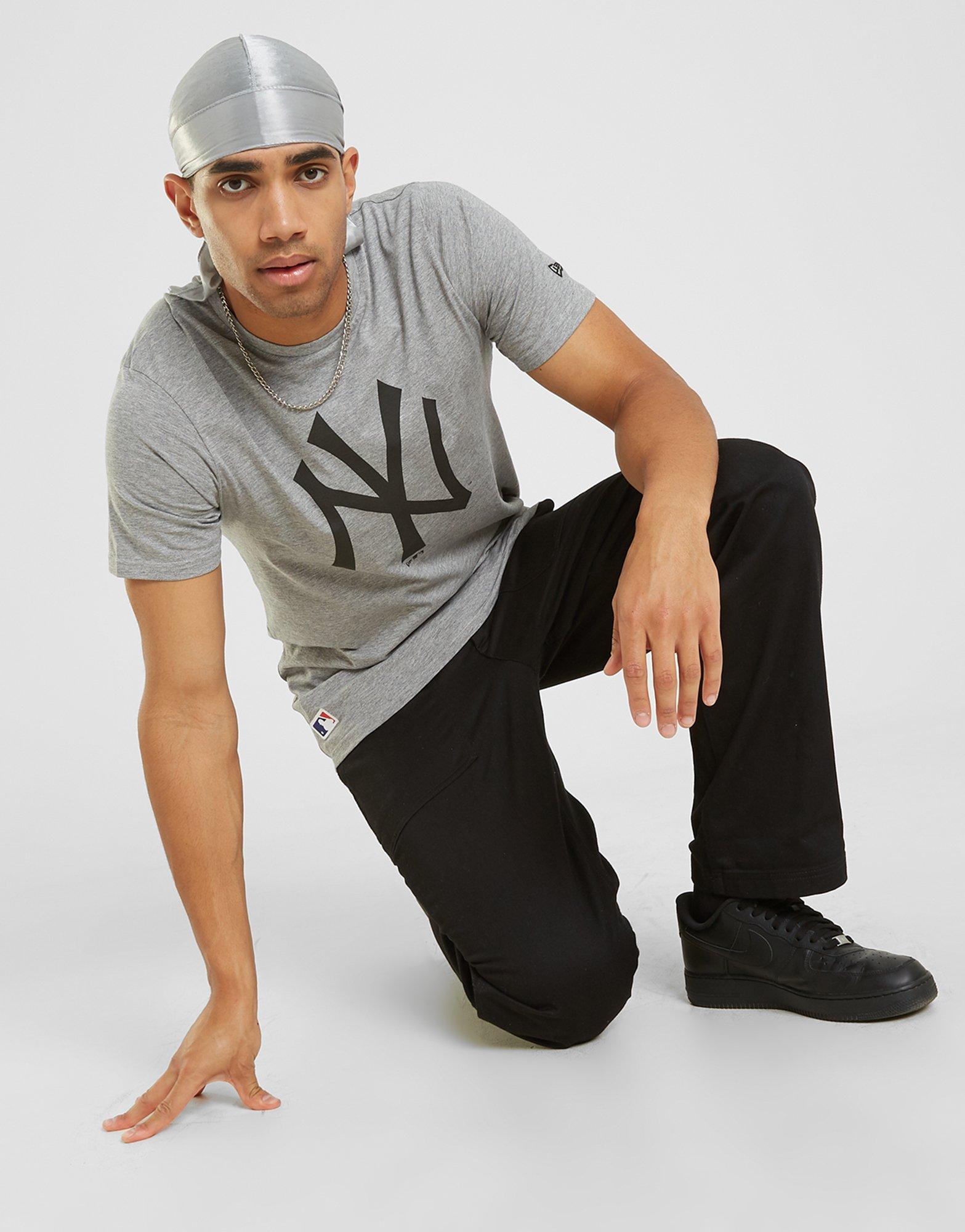 Мъжка тениска NEW ERA ТЕНИСКА SS MLB NYY GREY NEW YORK YANKEES LGH 11863696 Сив