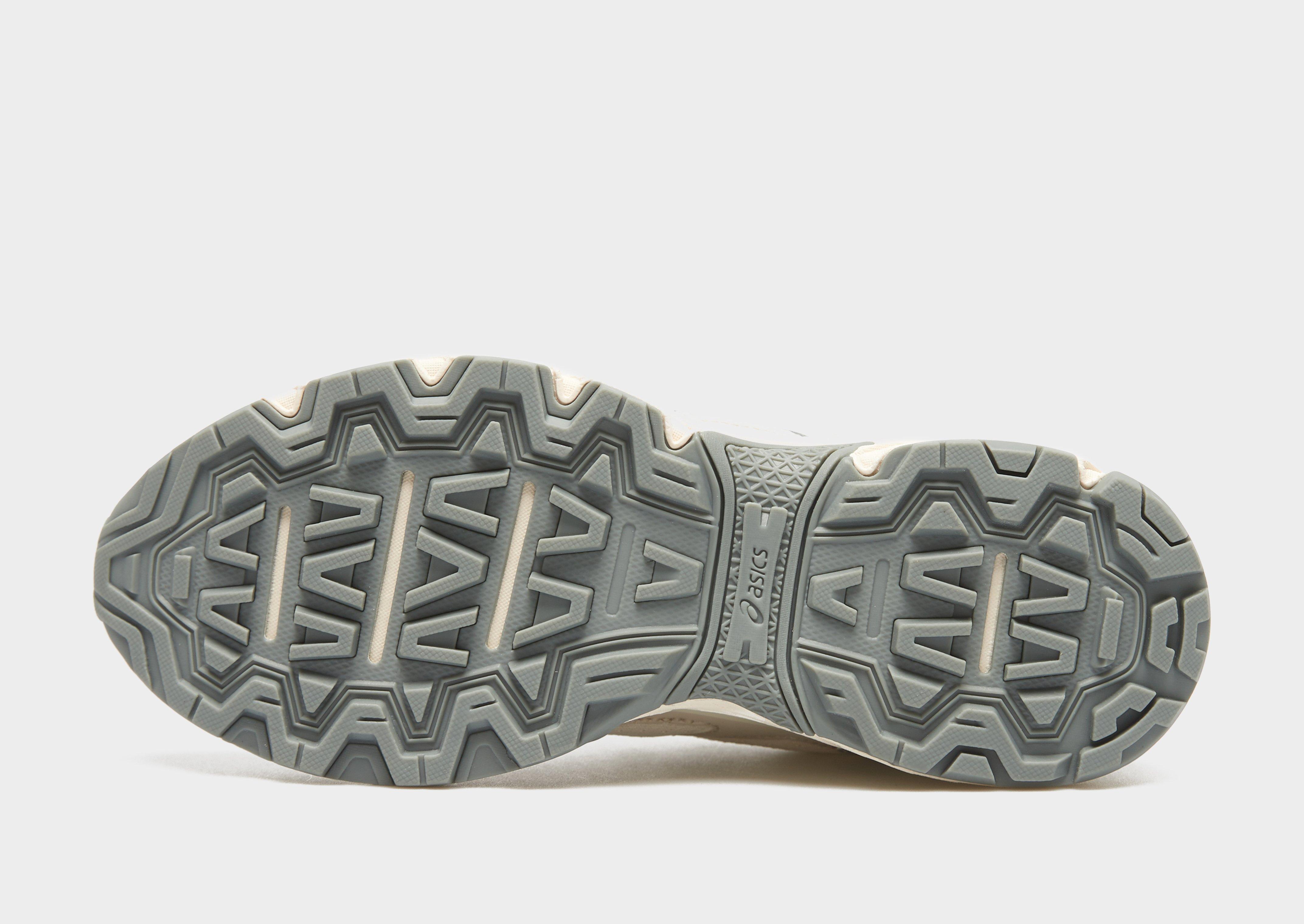 Kedai moterims ASICS GEL-VENTURE 6 1202A431-101 Rusva