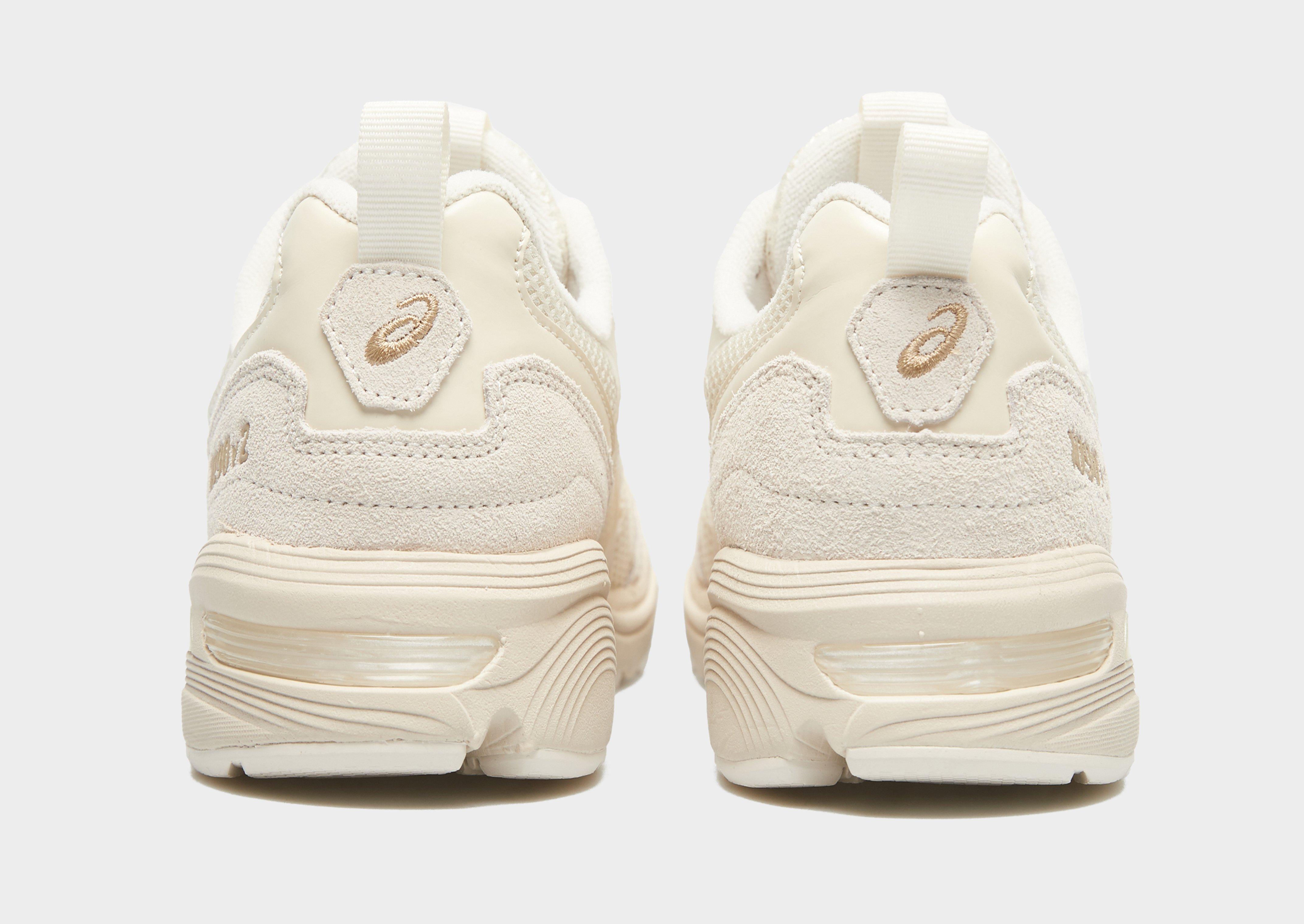 Dámske tenisky ASICS GEL-1090V2​ 1203A224-100 Béžová