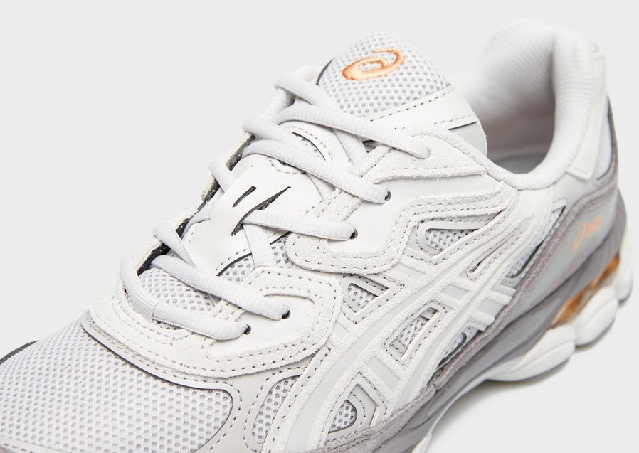 Чоловічі кросівки ASICS NYC 1203A383-026 Сірий