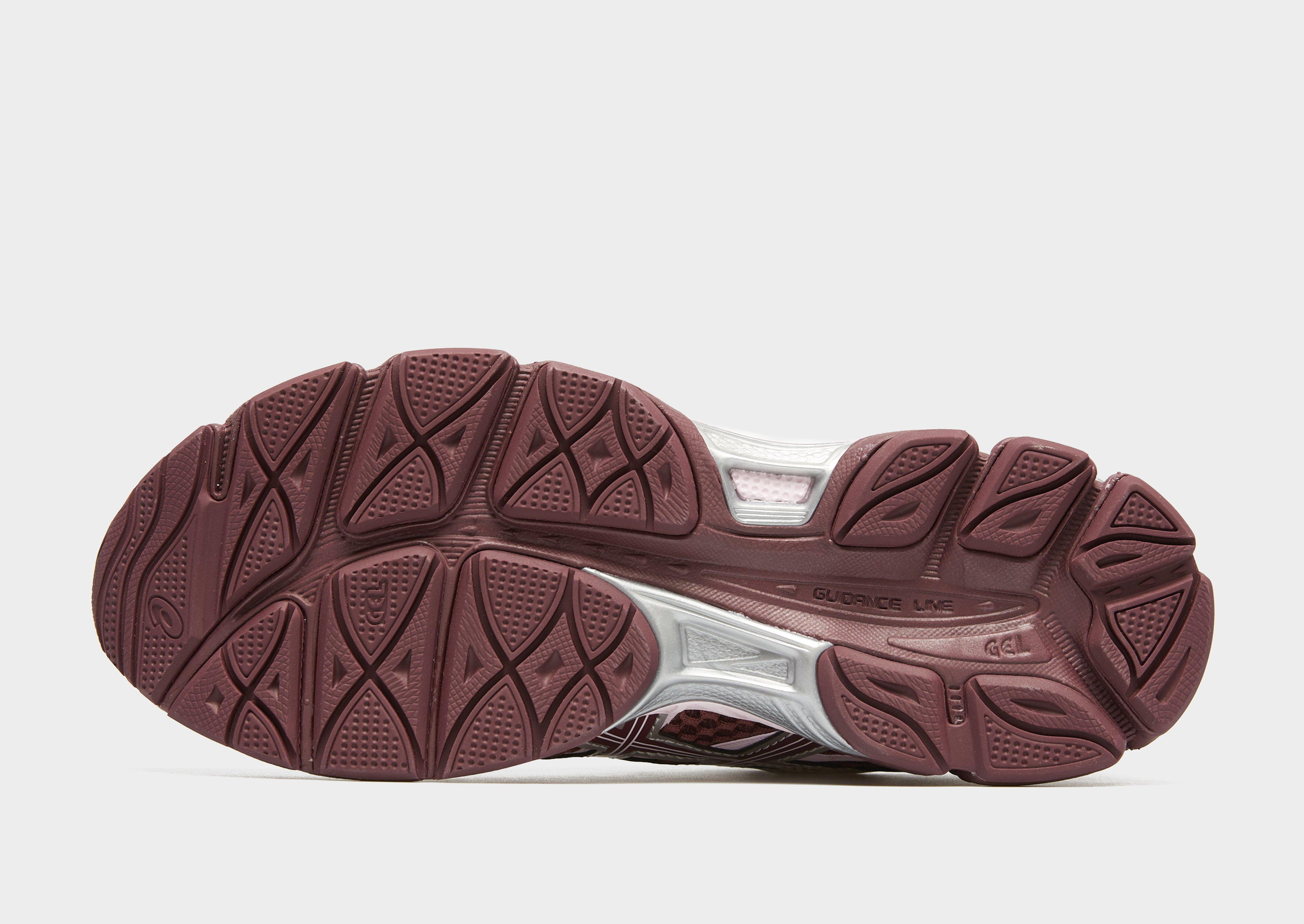 Жіночі кросівки ASICS GEL-CUMULUS 16 1203A733_600 Бордовий