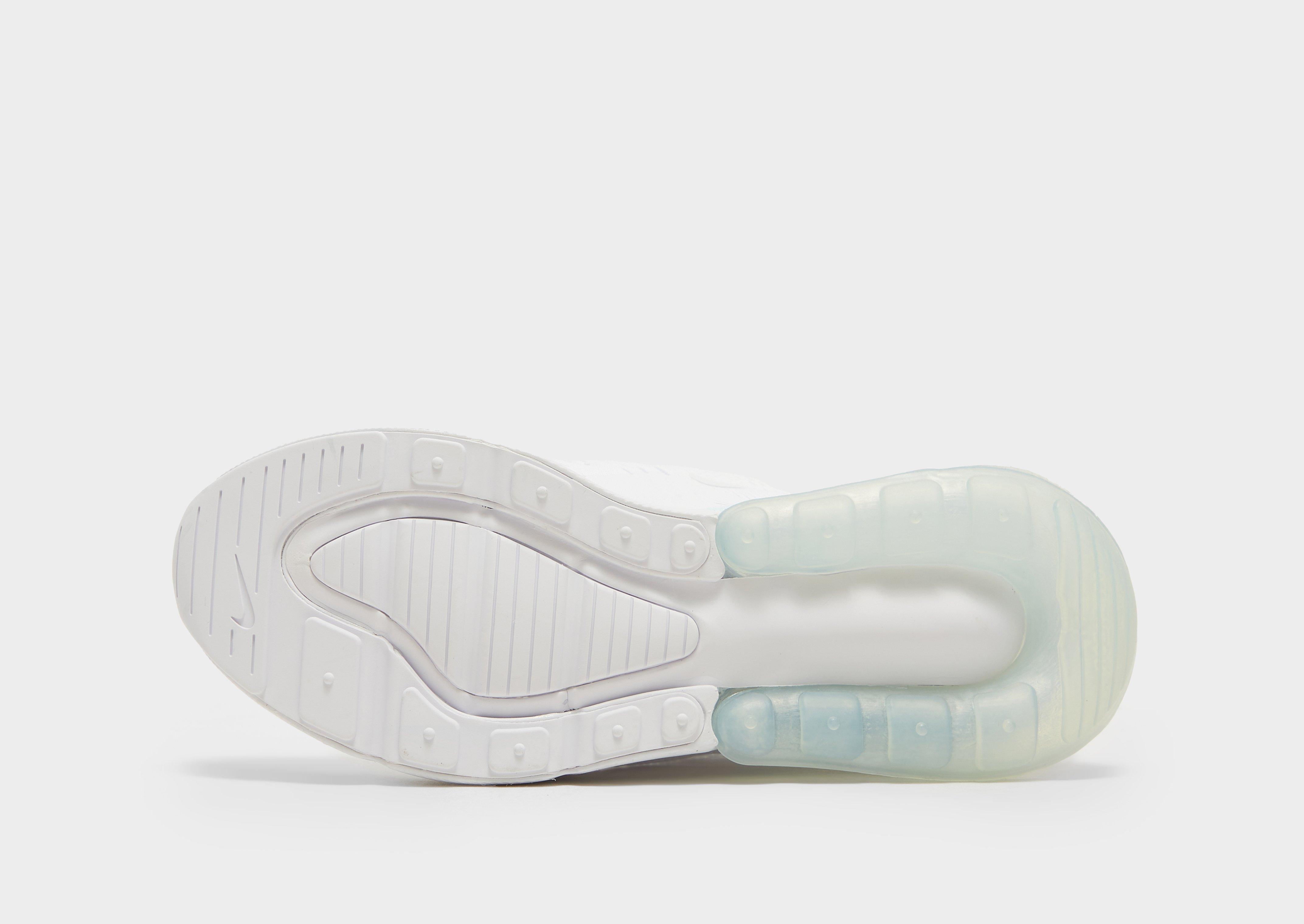 Gyerek sneakers NIKE AIR MAX 270  943345-103 Fehér