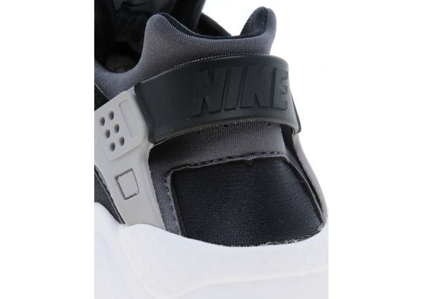 nike huarache triple black junior nike huarache triple black junior