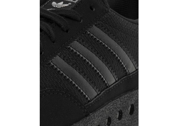 adidas originals junior training pt trainers black adidas originals junior training pt trainers black