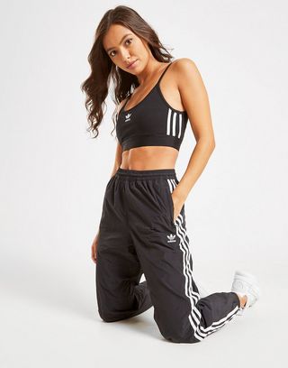 adidas Damen SST Trainingshose: : Sport & Freizeit adidas Damen SST Trainingshose: : Sport & Freizeit