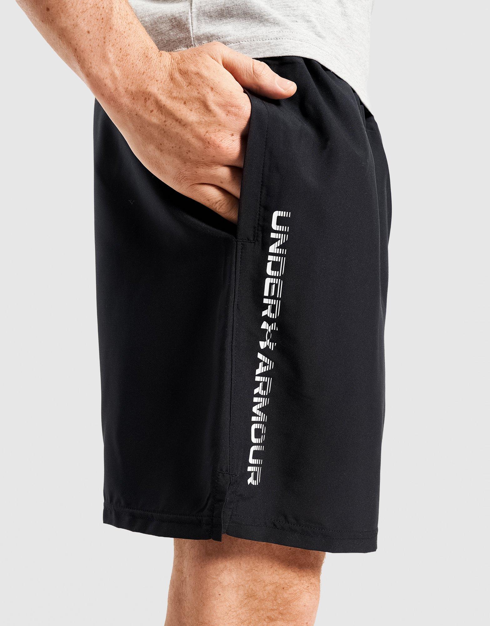 Pantaloni scurți pentru bărbați UNDER ARMOUR PANTALONI SCURȚI   UA TECH WOVEN WORDMARK SHORT 1383356-001 Negru