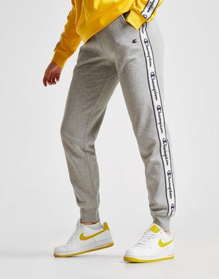adidas Originals Tape Fleece Jogginghose Damen | JD Sports adidas Originals Tape Fleece Jogginghose Damen | JD Sports