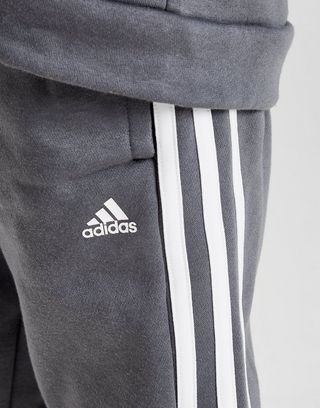 adidas Badge Of Sport Trainingsanzug Herren Rot adidas Badge Of Sport Trainingsanzug Herren Rot