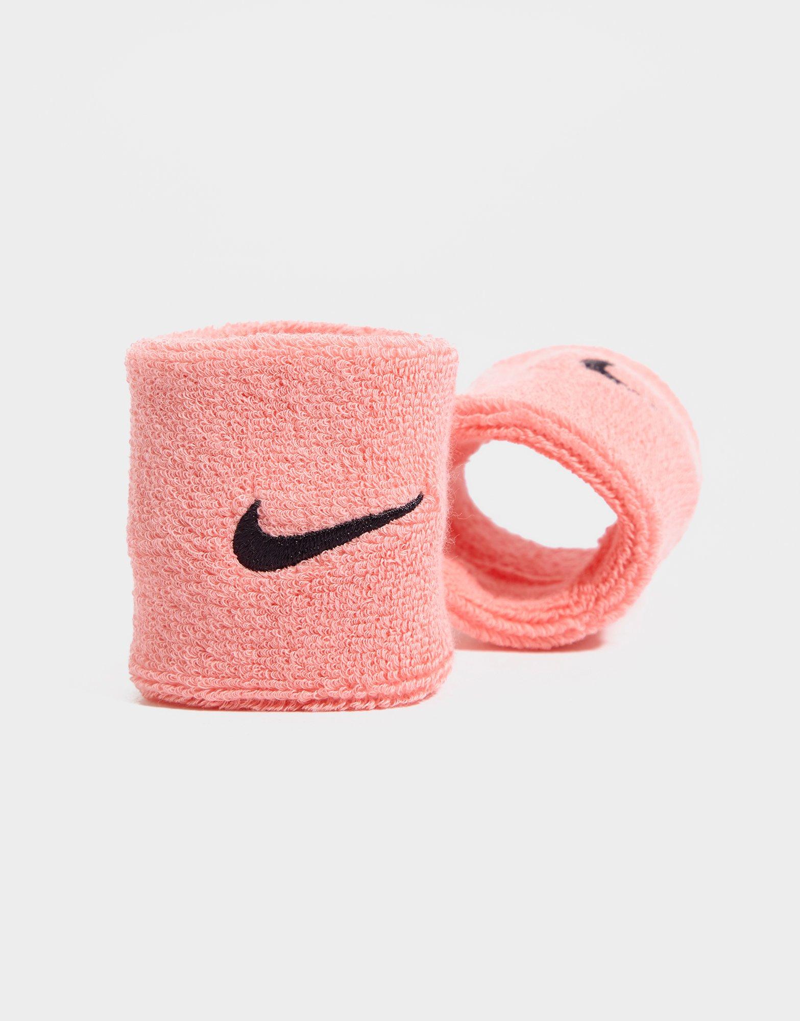 Dámské fitness doplňky NIKE ČELENKA SWOOSH 2PK WB PNK/GRY NIKE HEAD/WRIST BANDS NN04677C Růžová