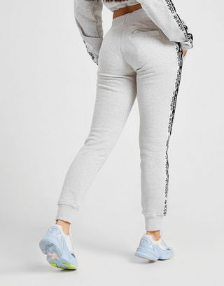 adidas Originals Tape Fleece Jogginghose Damen | JD Sports adidas Originals Tape Fleece Jogginghose Damen | JD Sports