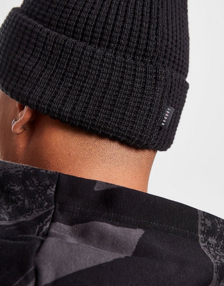 NIKE CZAPKA ZIMOWA JORDAN BEANIE UTILITY METAL JM DM8272010 kolor Czarny Damskie Akcesoria w