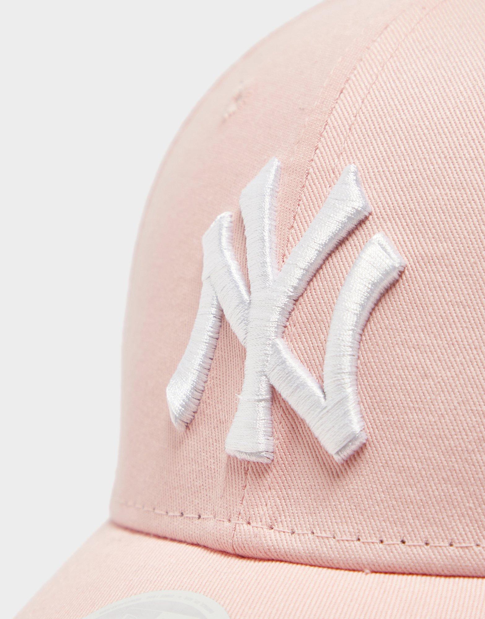 Czapka z daszkiem damska NEW ERA MLB 9FORTY NEW YORK YANKEES CAP ESSENTIAL NY YANKEES 80489299 Różowy