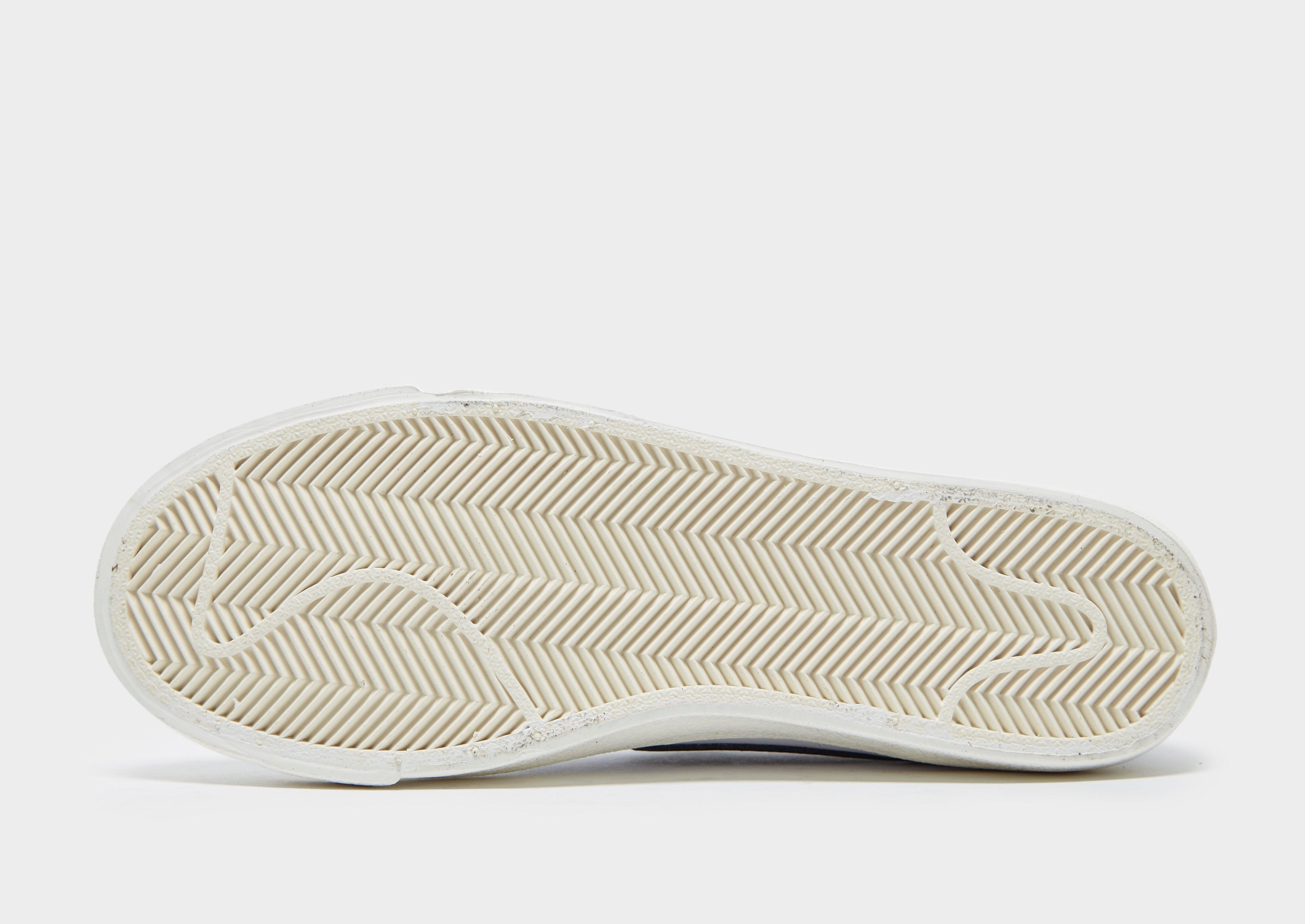 Dámske tenisky NIKE BLAZER MID '77  CZ1055-100 Bílá