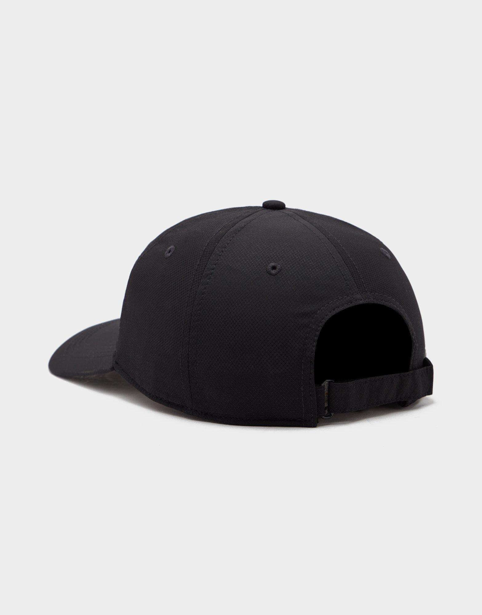 Șapcă pentru femei LACOSTE CLASSIC CAP  RK2662031 Negru