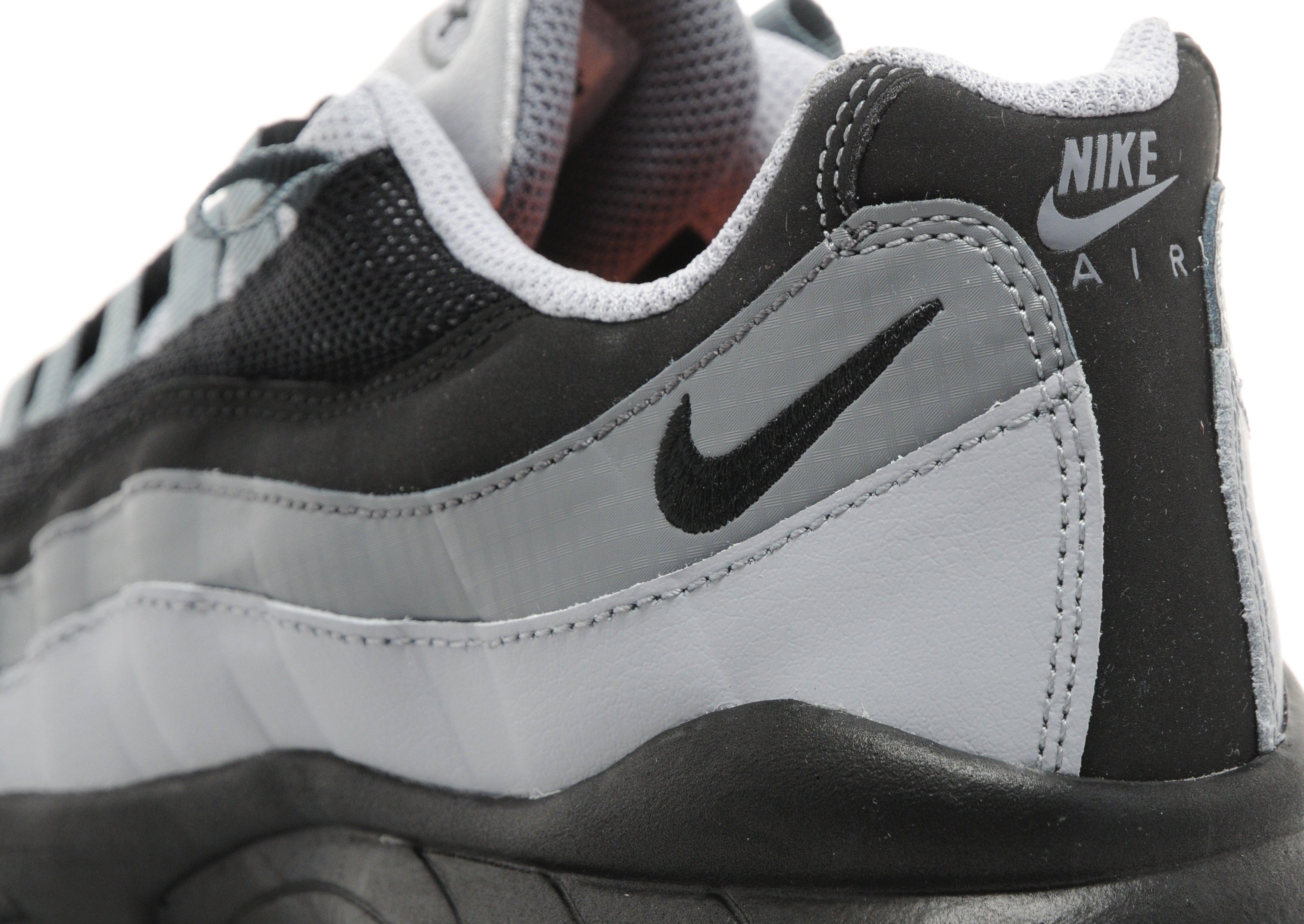nike air max 95 junior black and white