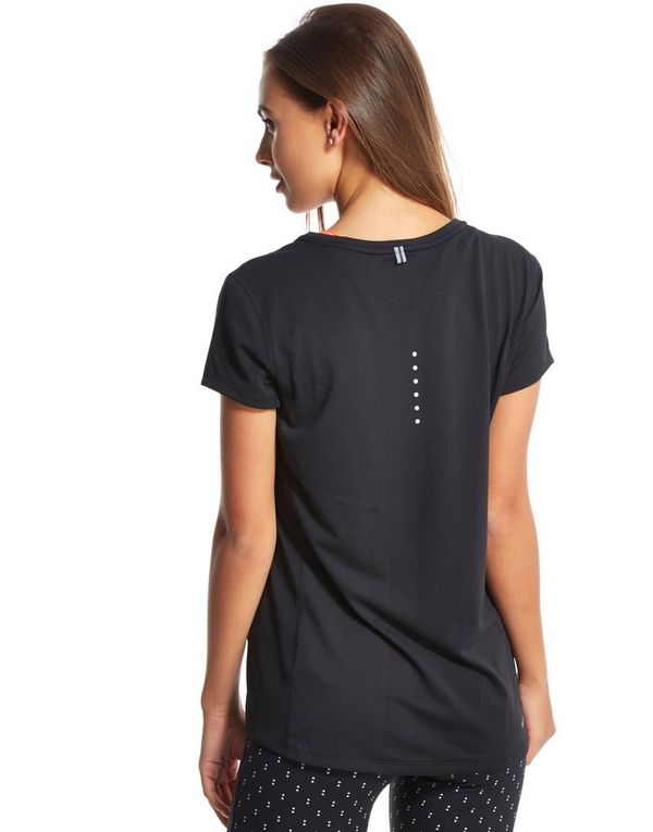 nike dri fit t shirt jd sports