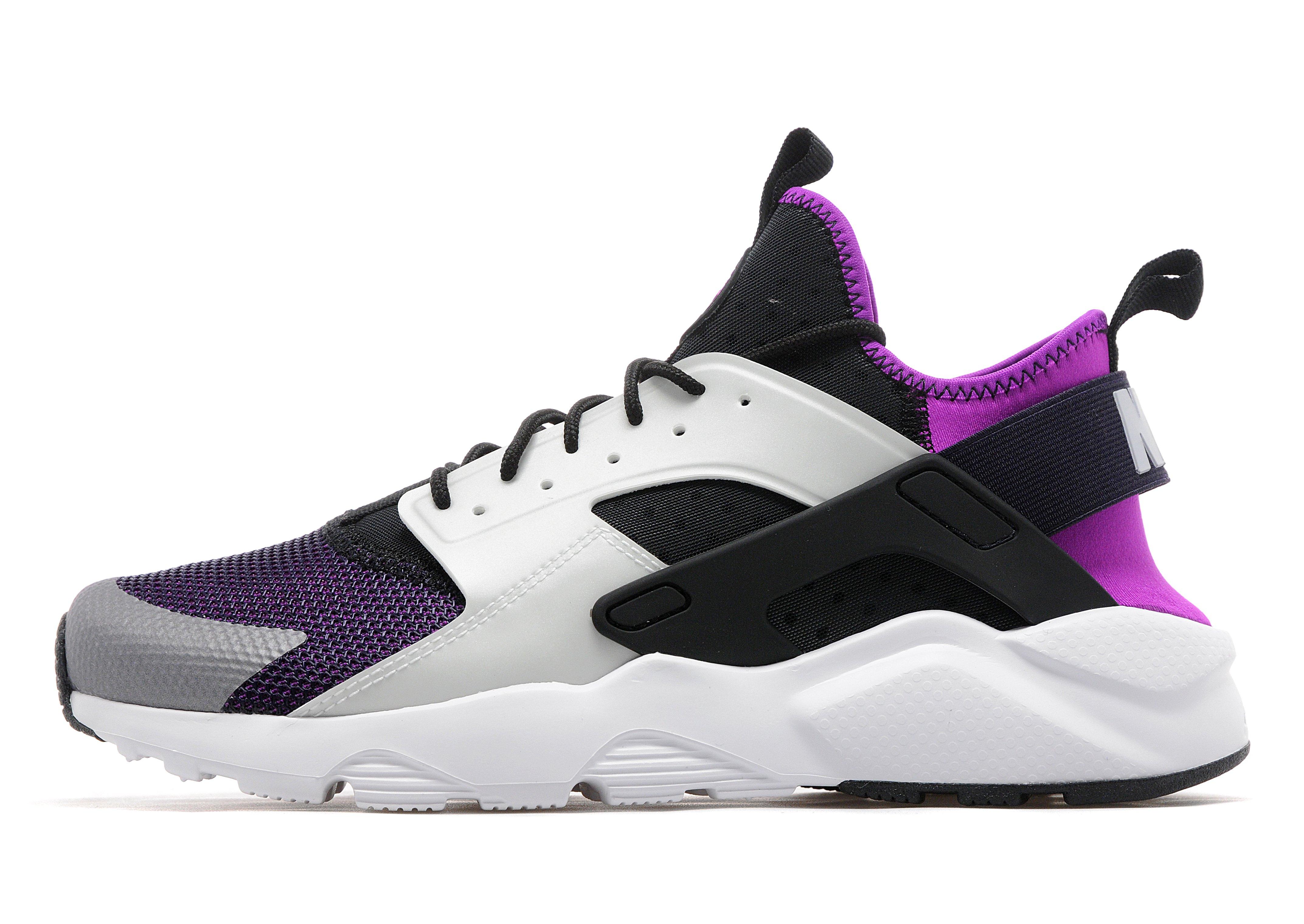 huaraches ultra black and pink
