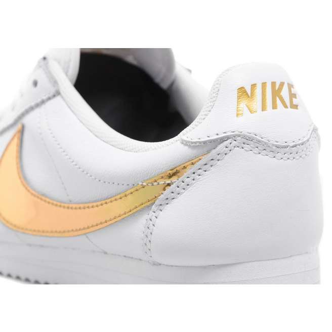 Black Nike Cortez Junior Black Nike Cortez Junior