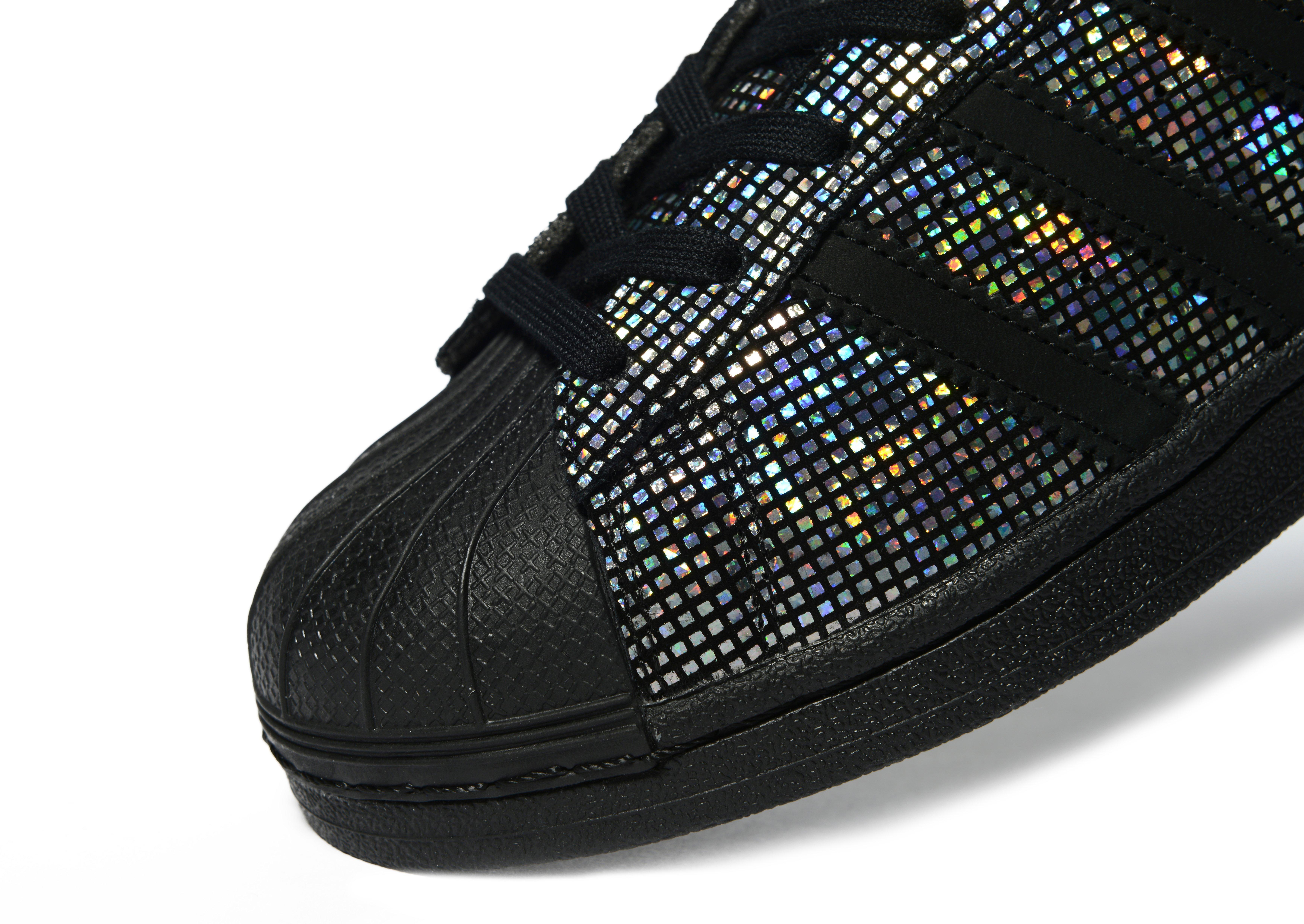 black sparkly adidas superstars