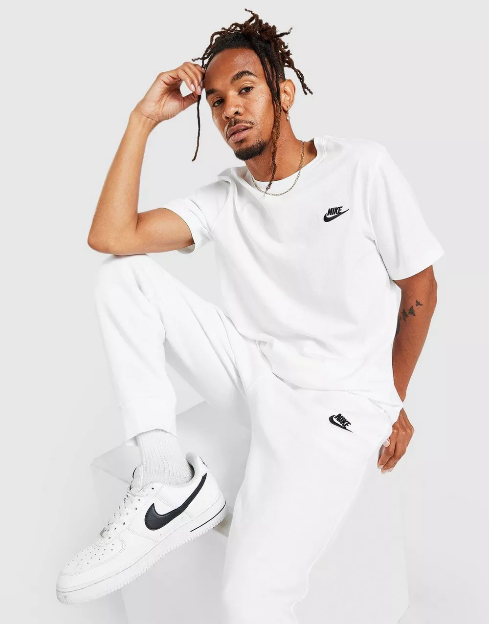 NIKE ФУТБОЛКА SPORTSWEAR CLUB, фото 1 з 6