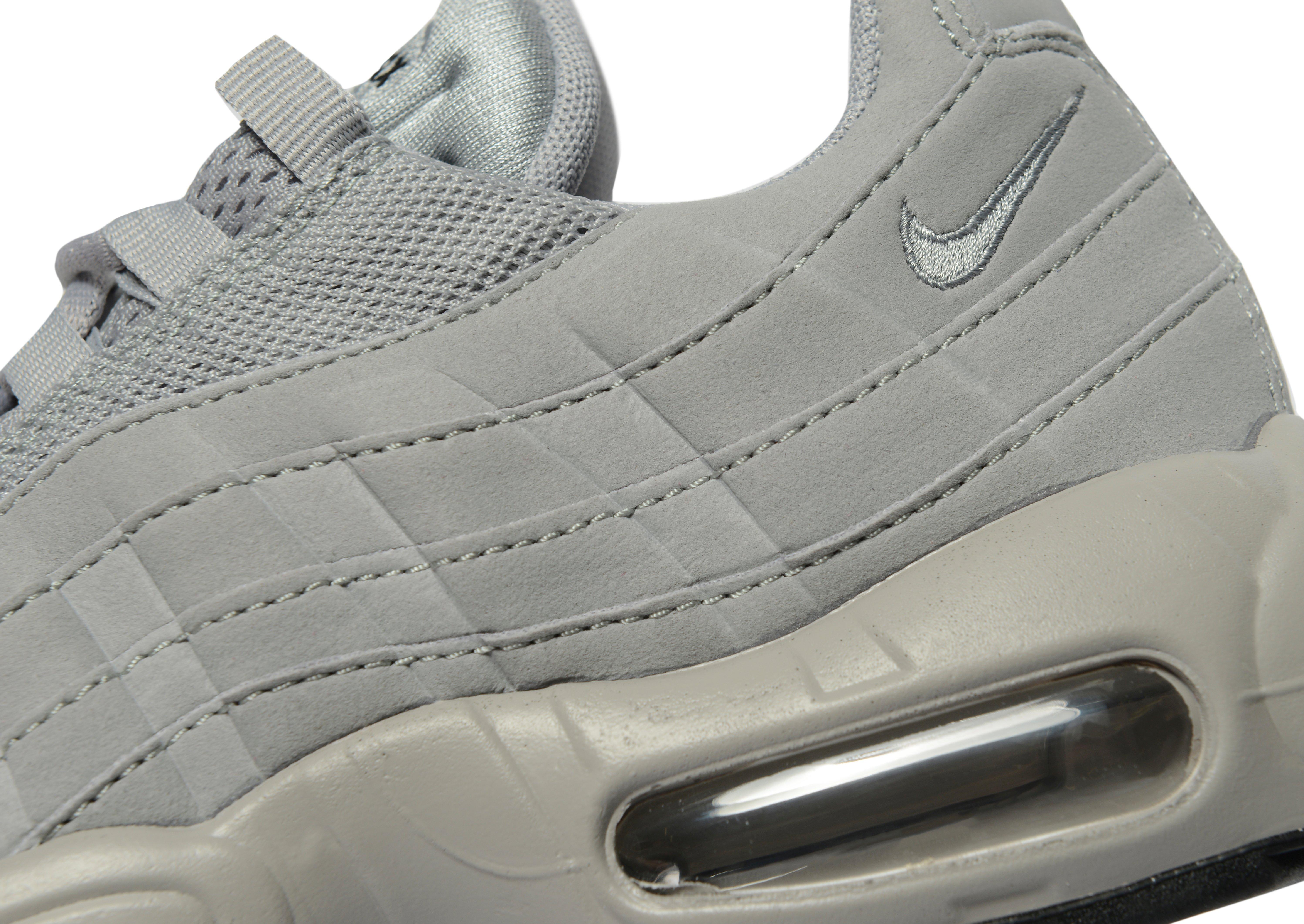 womens grey 95s