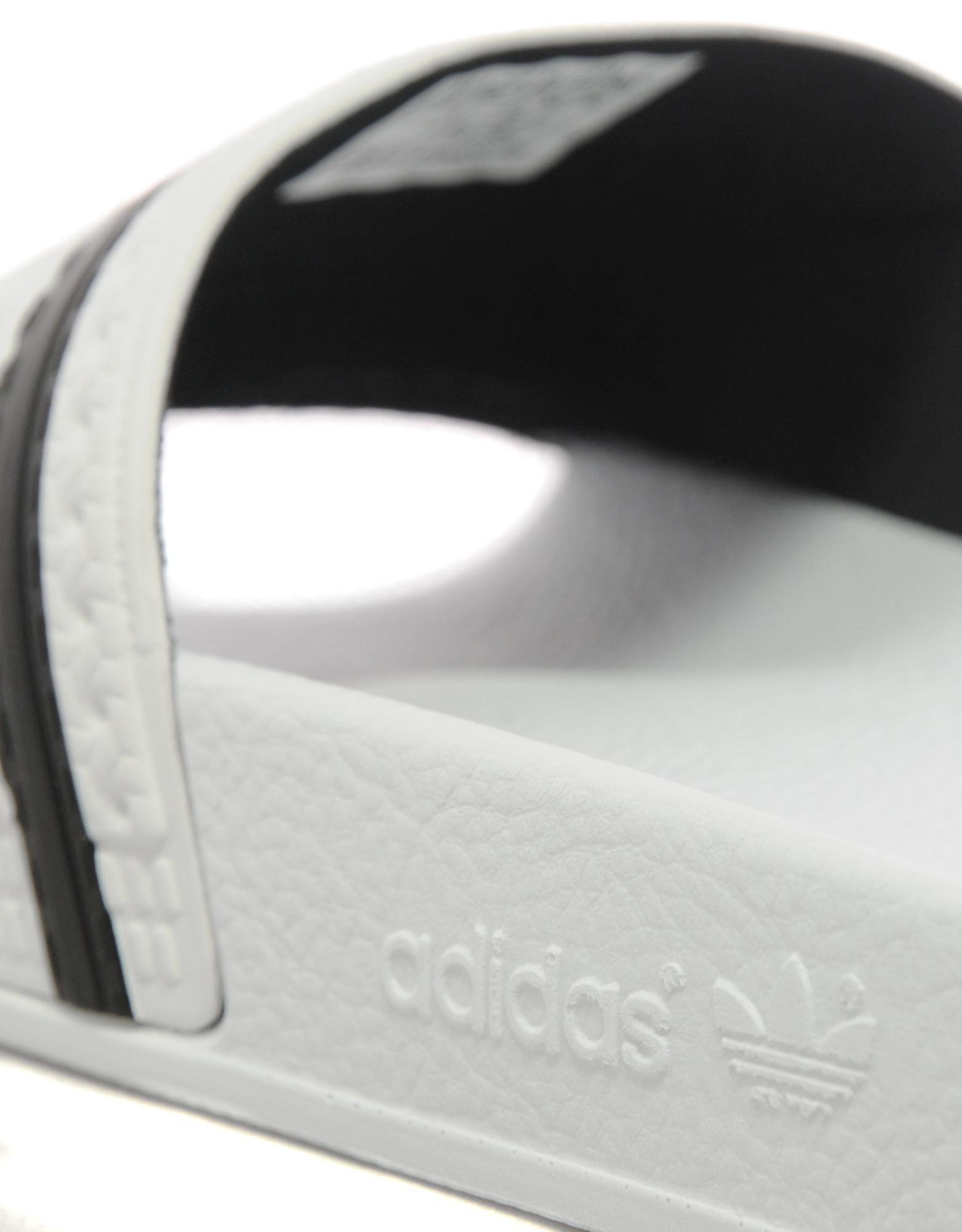 Dámske Šľapky ADIDAS ADILETTE  280648 Biela