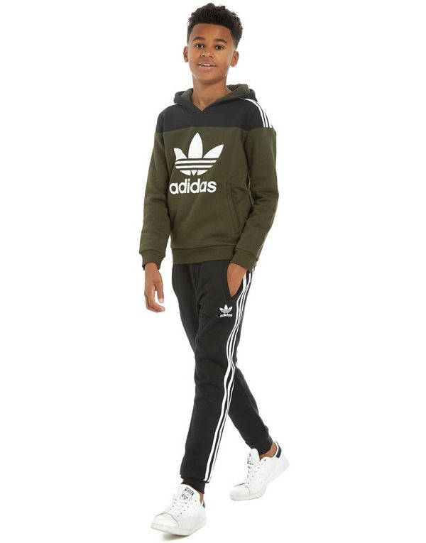 adidas originals trefoil adidas originals trefoil