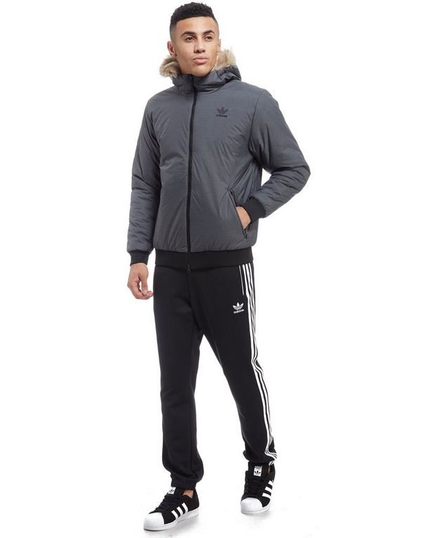 adidas originals trefoil adidas originals trefoil