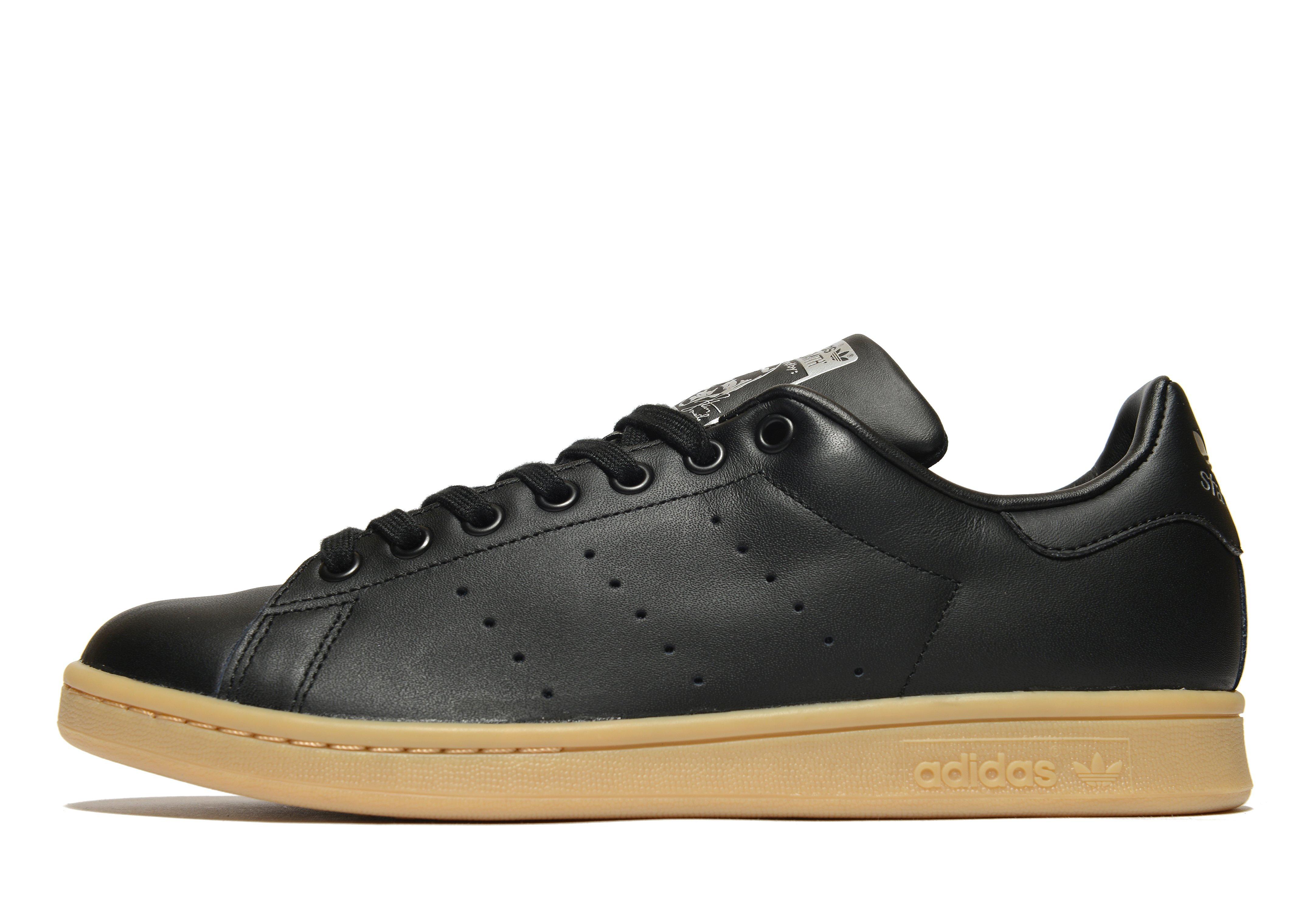 stan smith black gum sole