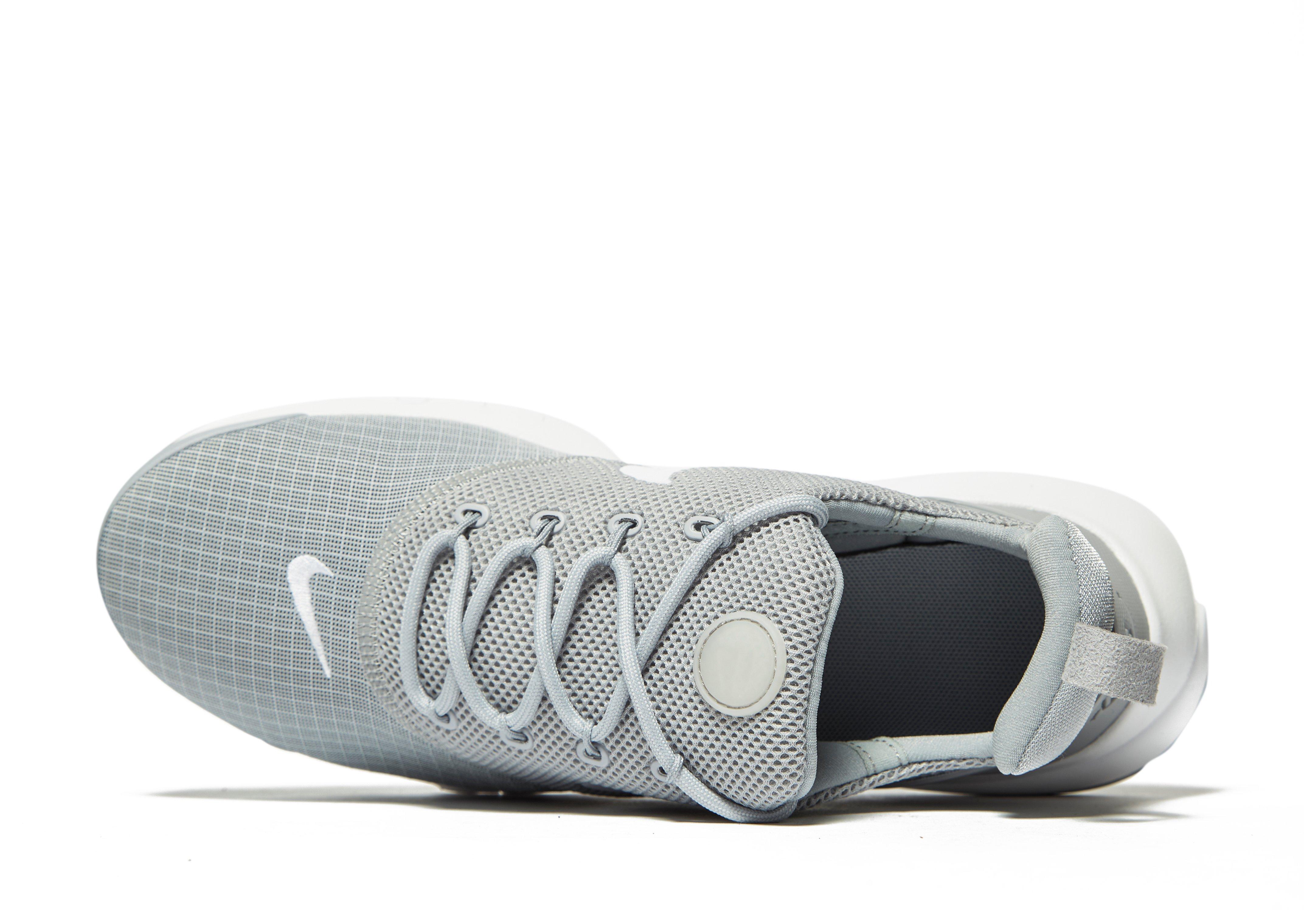 nike presto fly junior grey