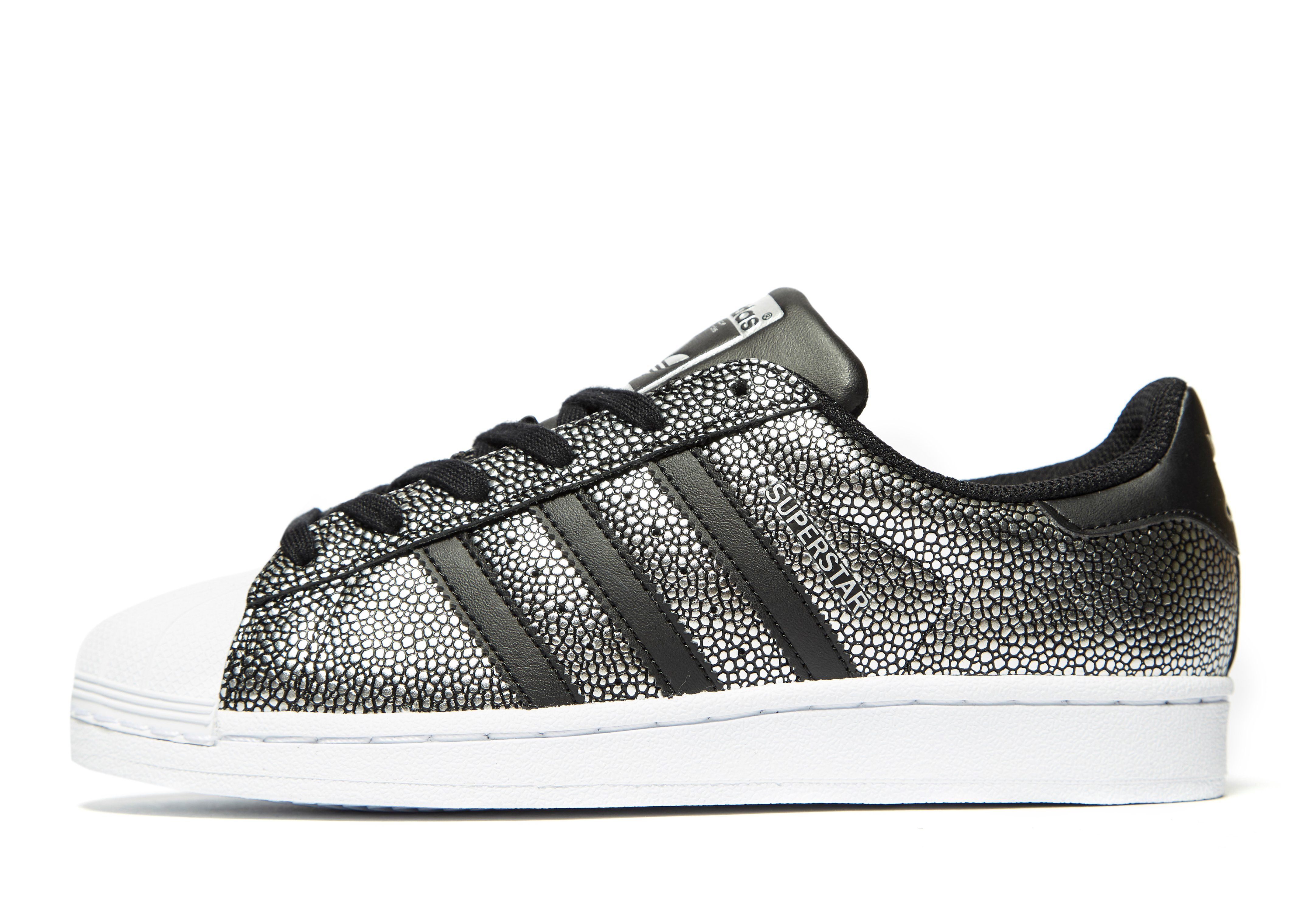 Womens Cheap Adidas Superstar Trainers