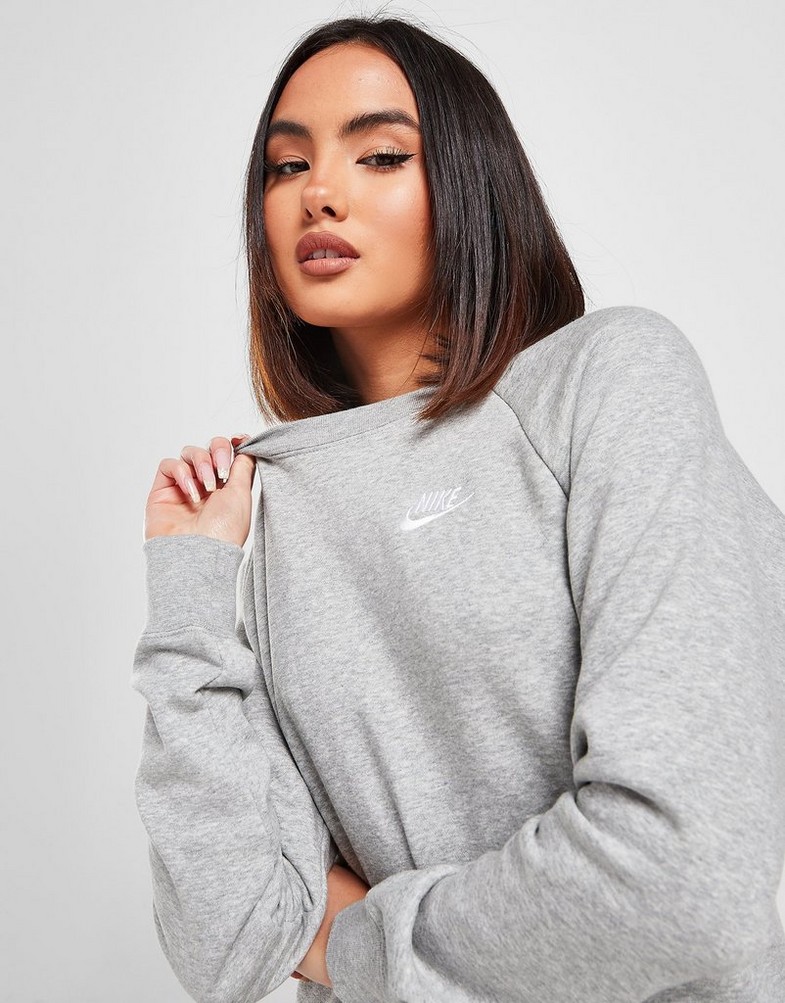 bluza nike sportswear essential