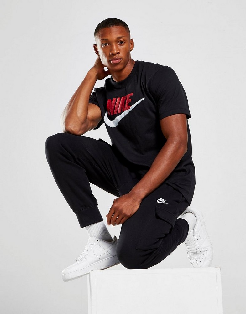 Pantaloni pentru bărbați NIKE PANTALONI  SPORTSWEAR CLUB FLEECE CARGO CD3129-010 Negru