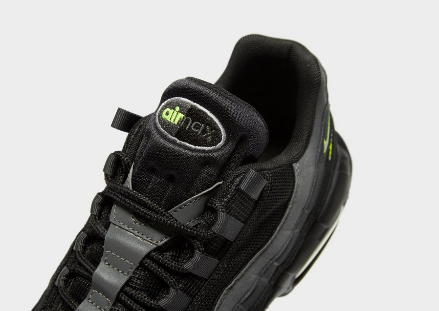 Buty sneakersy męskie NIKE AIR MAX 95 ESSENTIAL