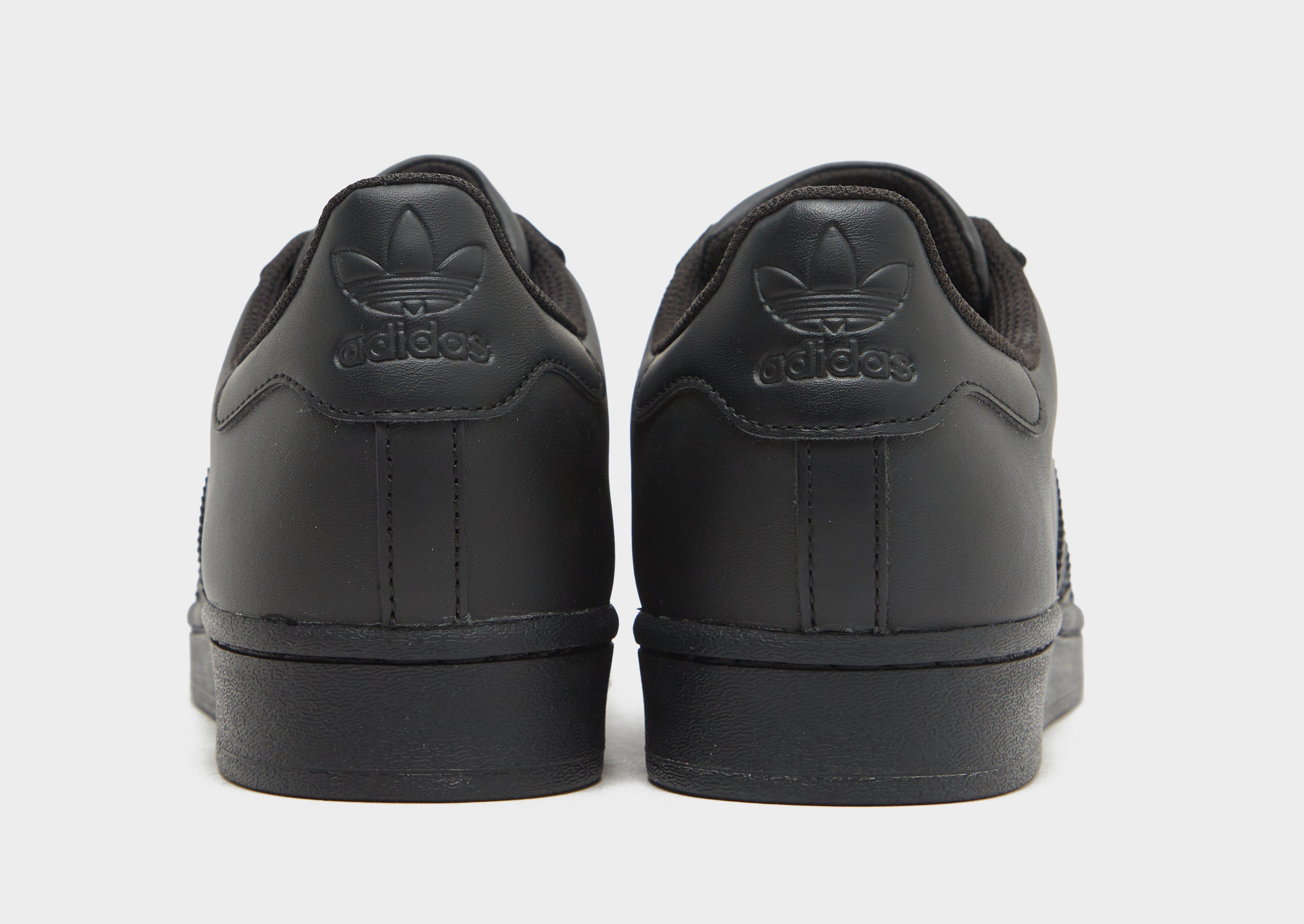 Kedai vyrams ADIDAS SUPERSTAR EG4957 Juoda