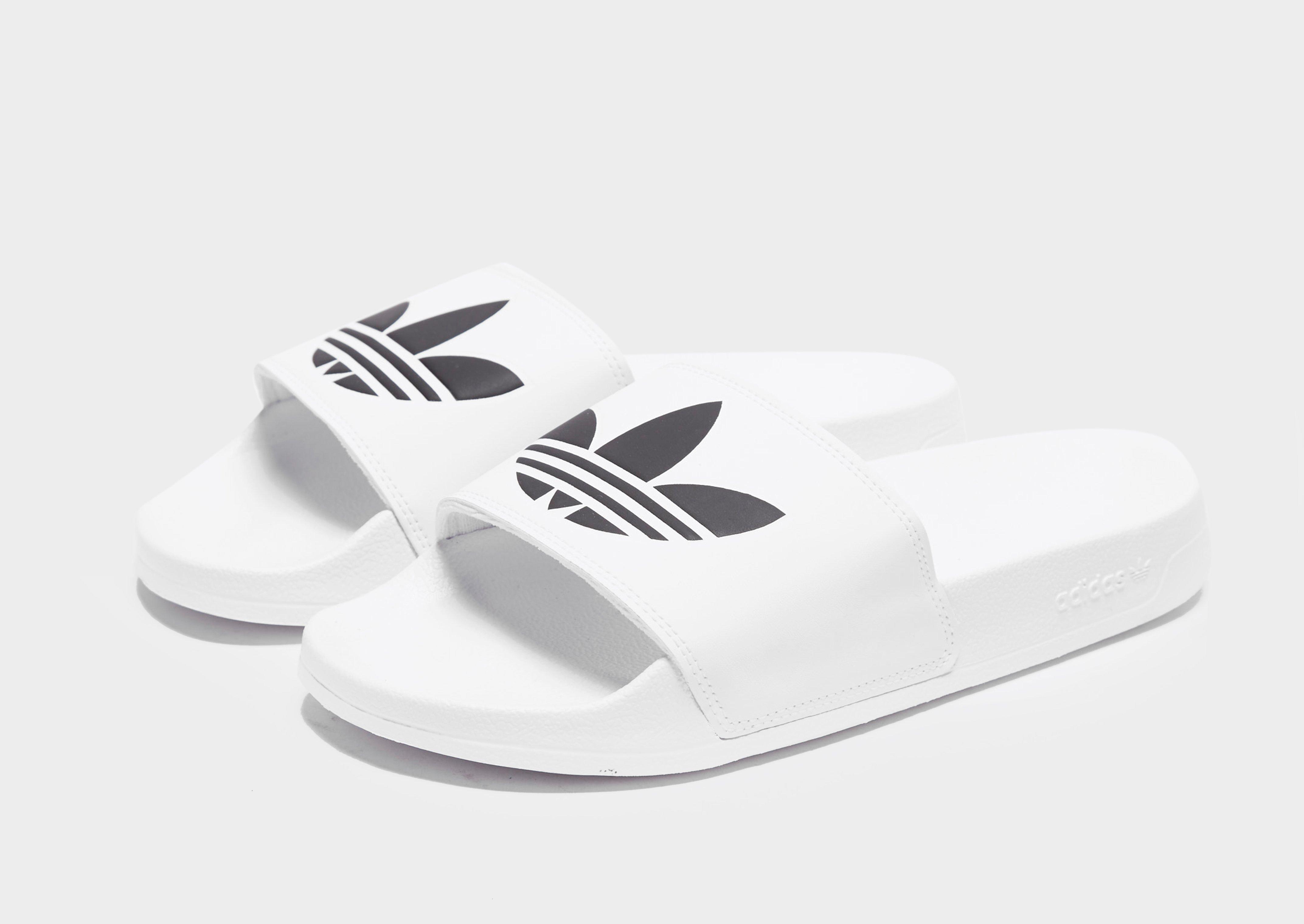 adidas Adilette