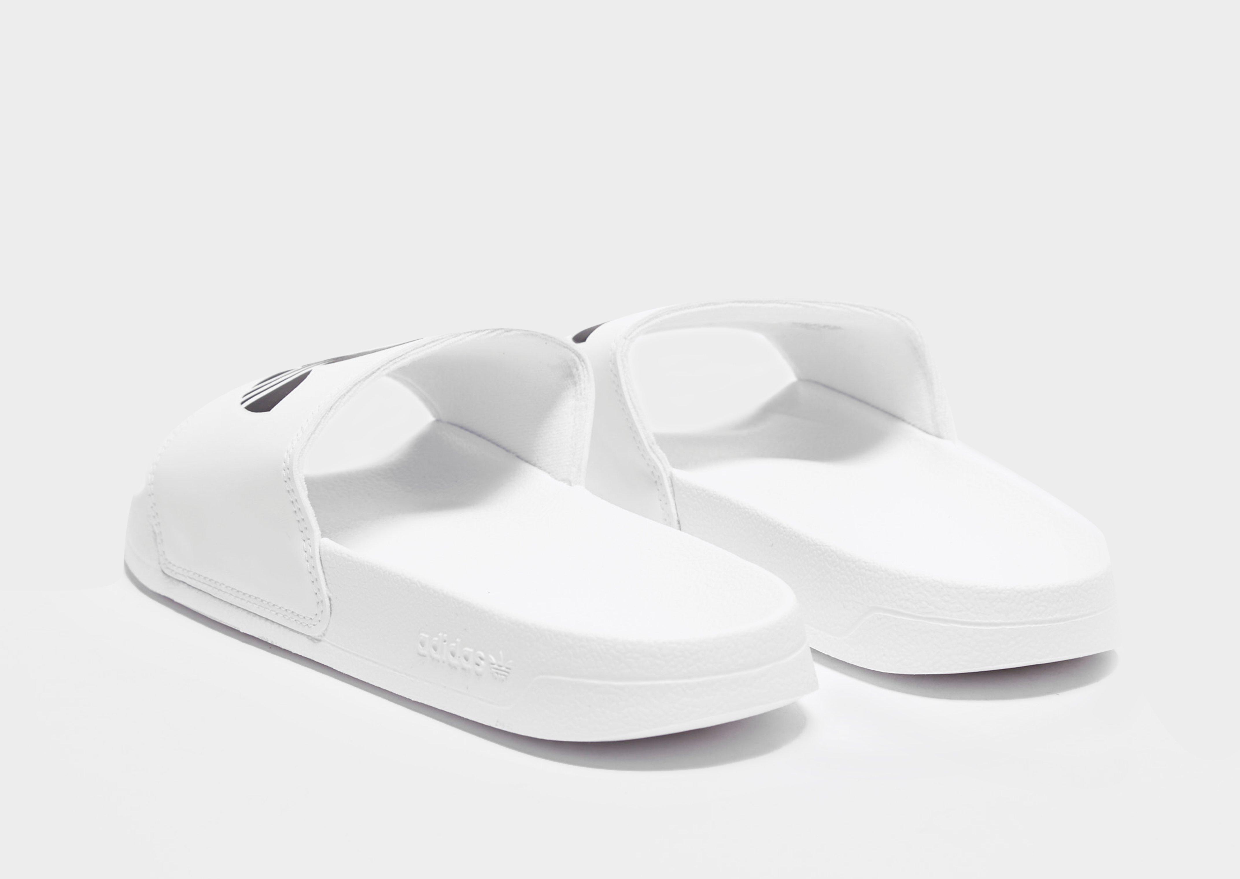 Мъжки чехли ADIDAS ADILETTE  FU8297 Бял