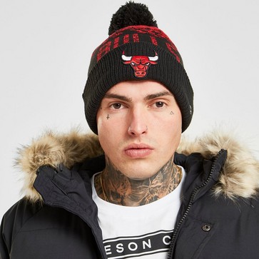 Căciulă pentru bărbați NEW ERA NBA CHICAGO BULLS POM BEANIE HAT CHICAGO BULLS OTC