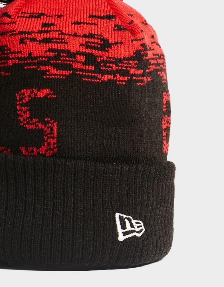 Чоловічі зимові шапки NEW ERA NBA CHICAGO BULLS POM BEANIE HAT CHICAGO BULLS OTC 12122723 Чорний