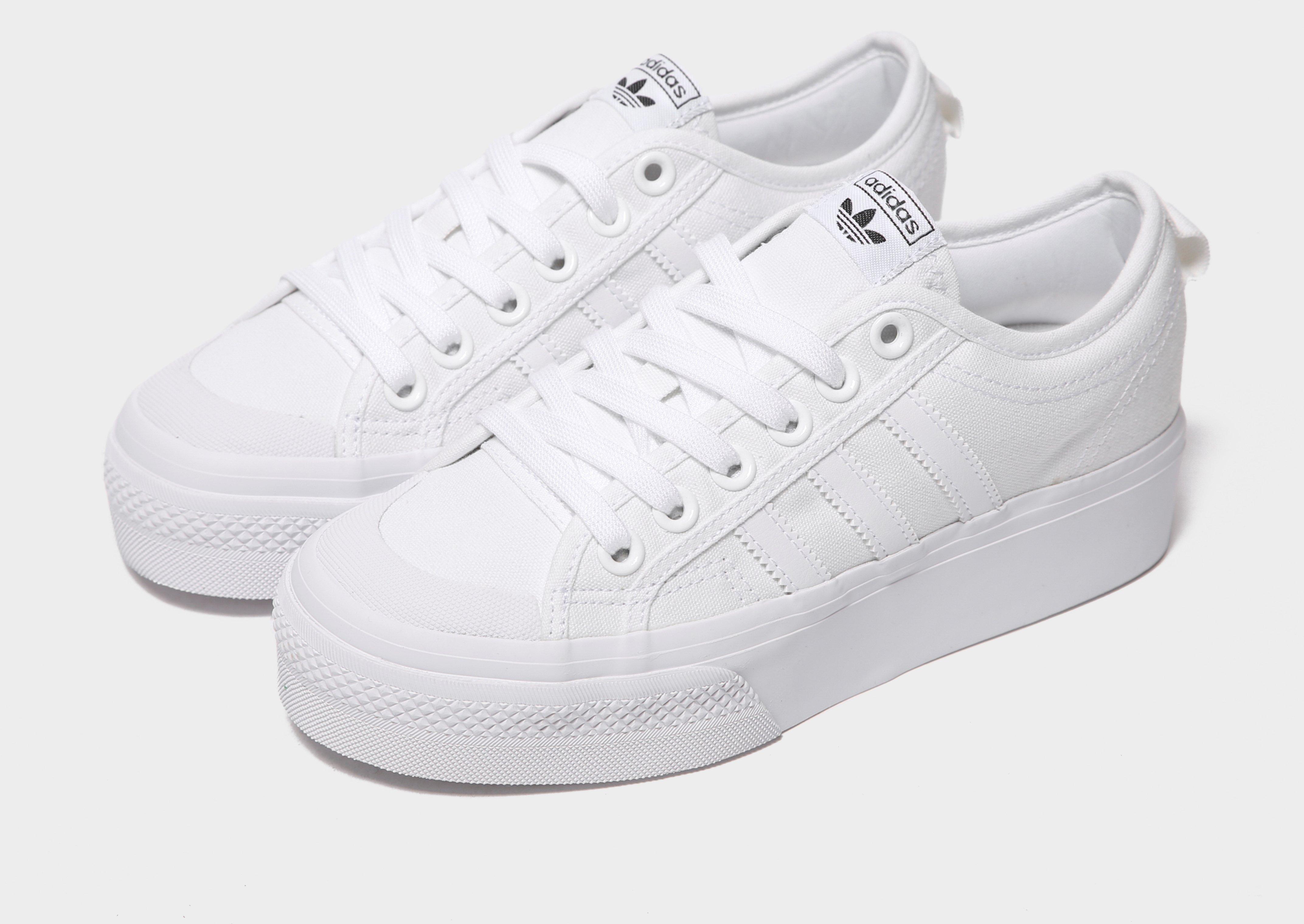 Inkariukai moterims ADIDAS NIZZA PLATFORM  FV5322 Balta