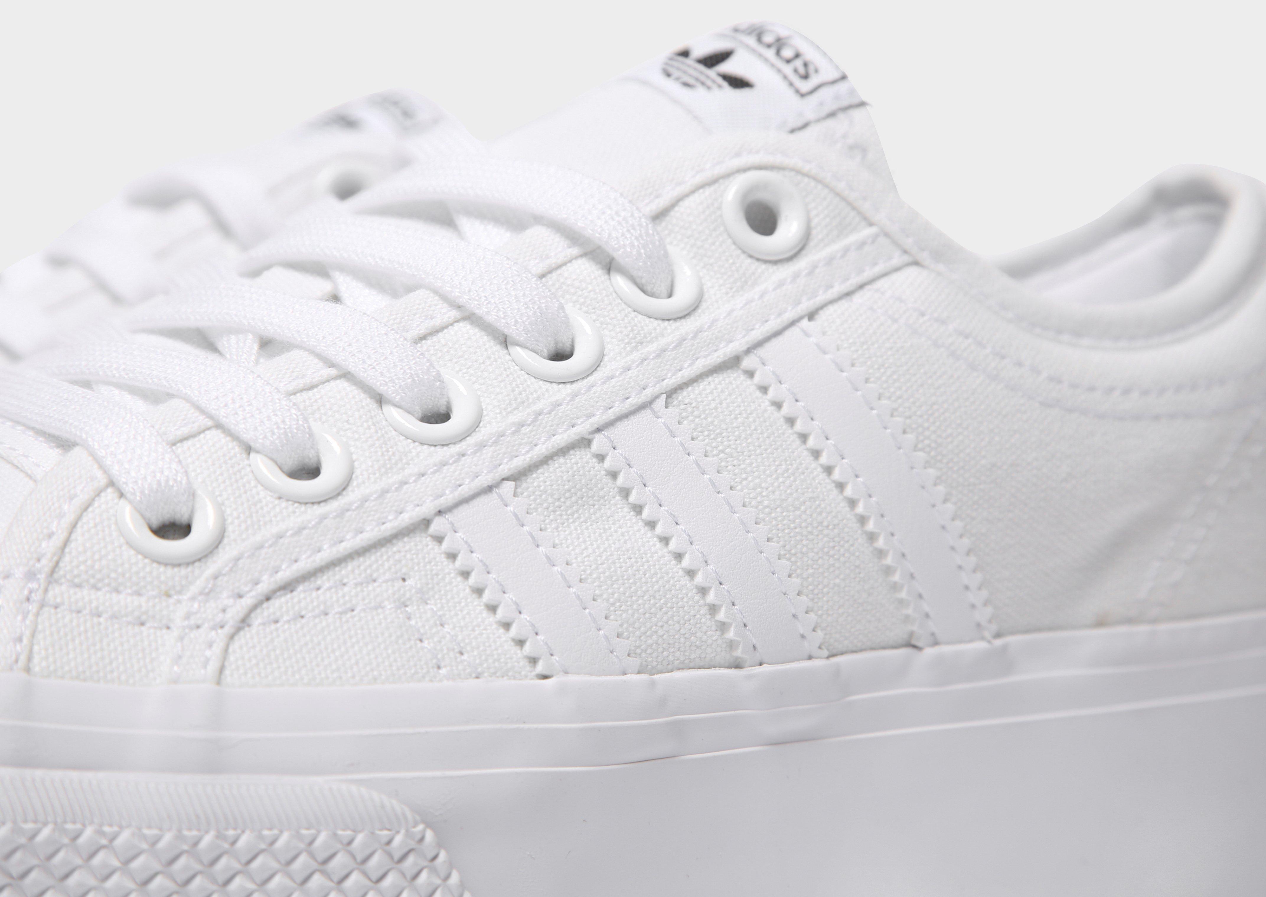 Inkariukai moterims ADIDAS NIZZA PLATFORM  FV5322 Balta