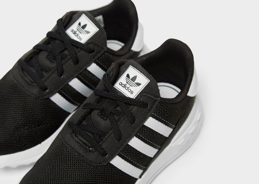 Buty sneakersy dla dzieci ADIDAS LA TRAINER LITE  FW5843 Czarny