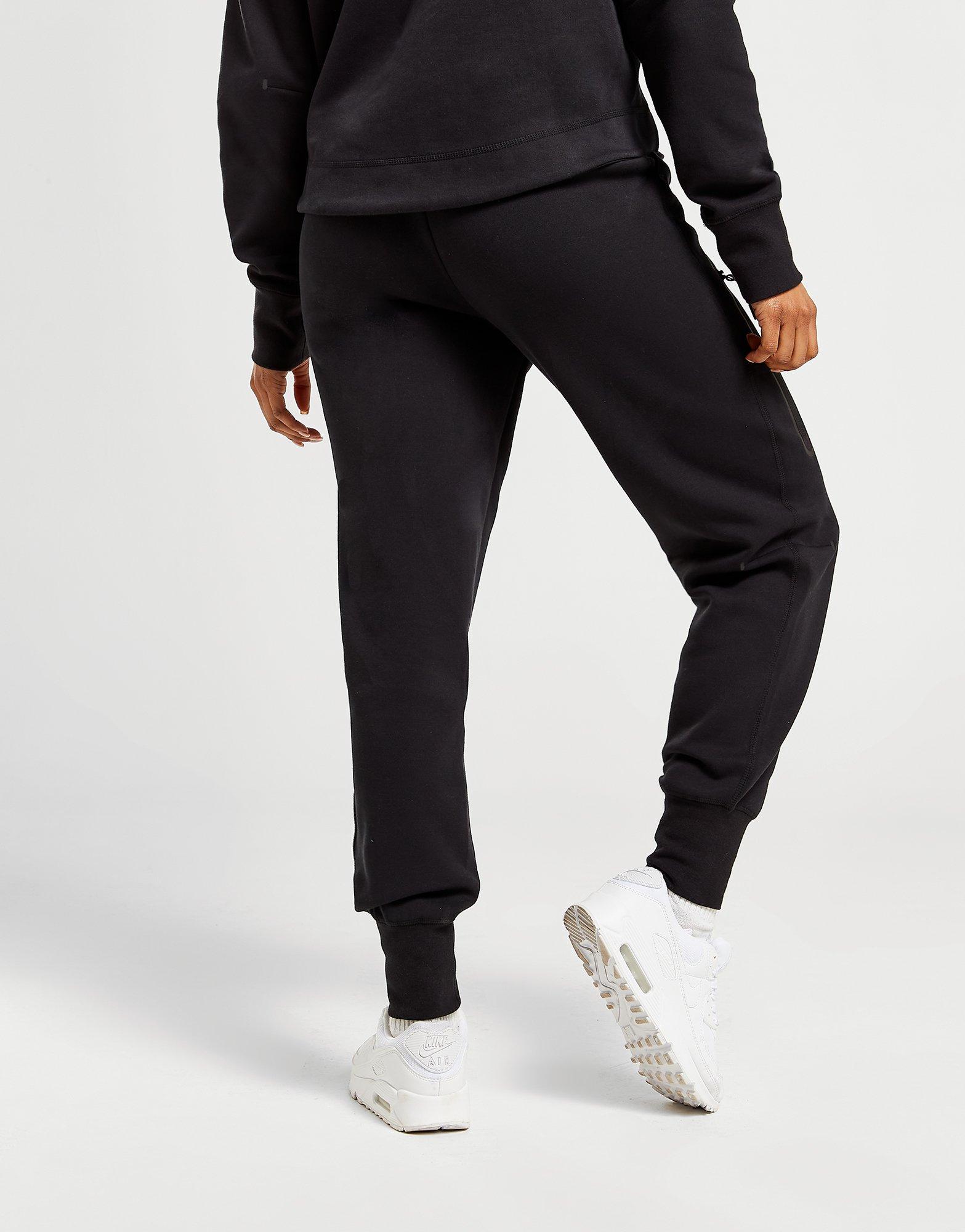 Pantaloni pentru femei NIKE TECH FLEECE JOGGERS CW4292-010 Negru