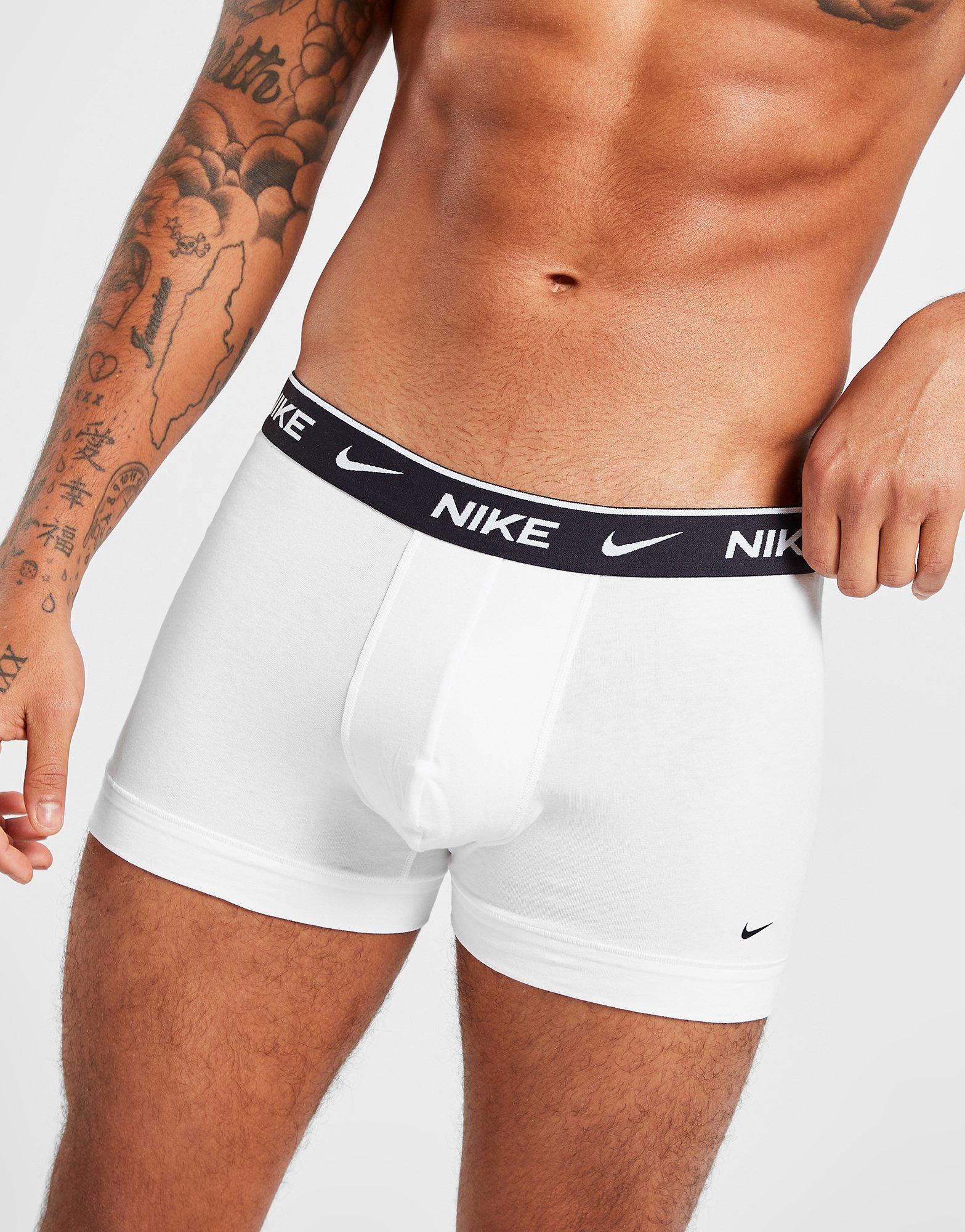 Мъжко бельо NIKE БОКСЕРКИ 3 PACK TRUNKS 0000KE1008MP1 Многоцветен
