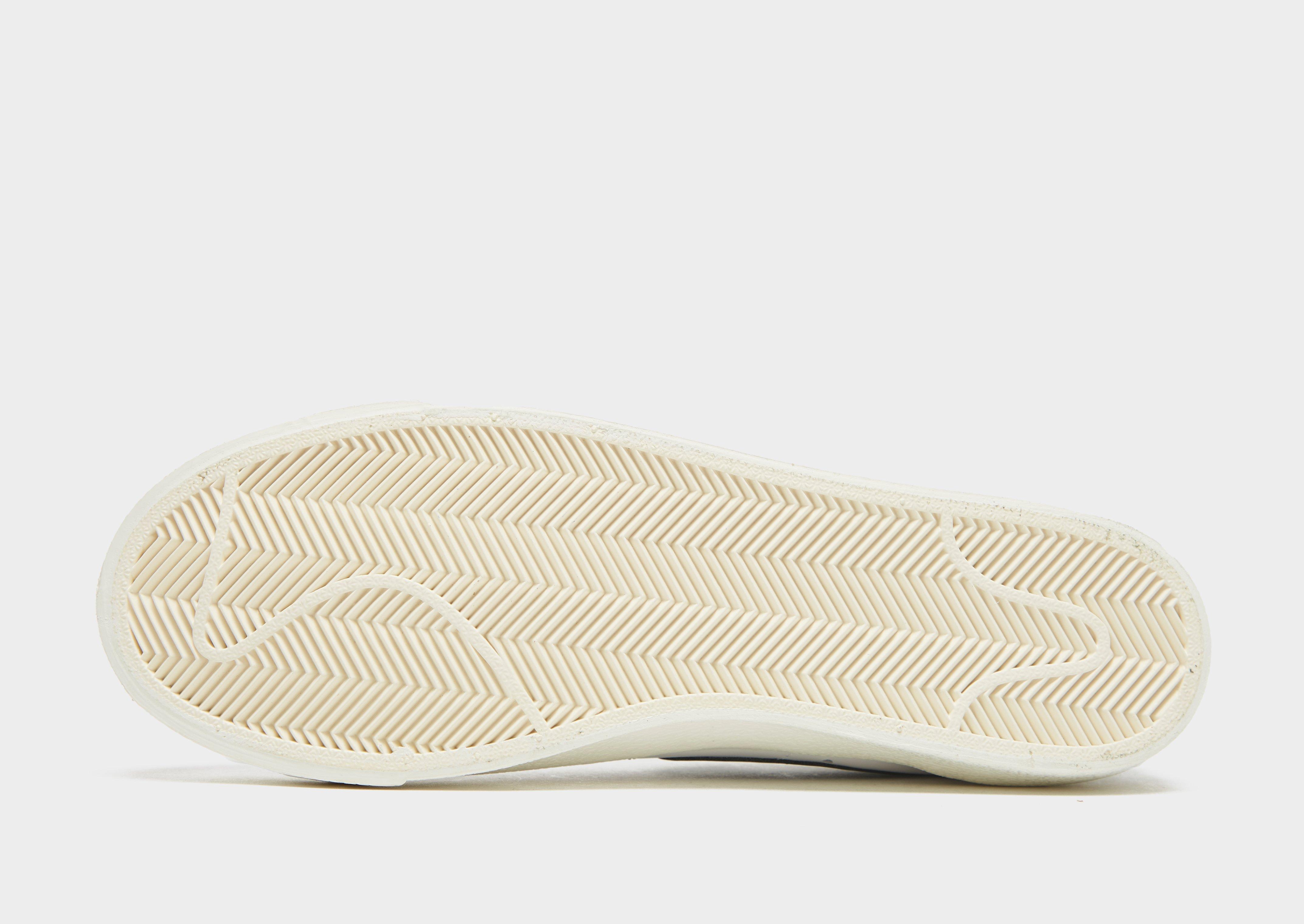 Kedai vyrams NIKE BLAZER LOW '77 VINTAGE DA6364-101 Balta